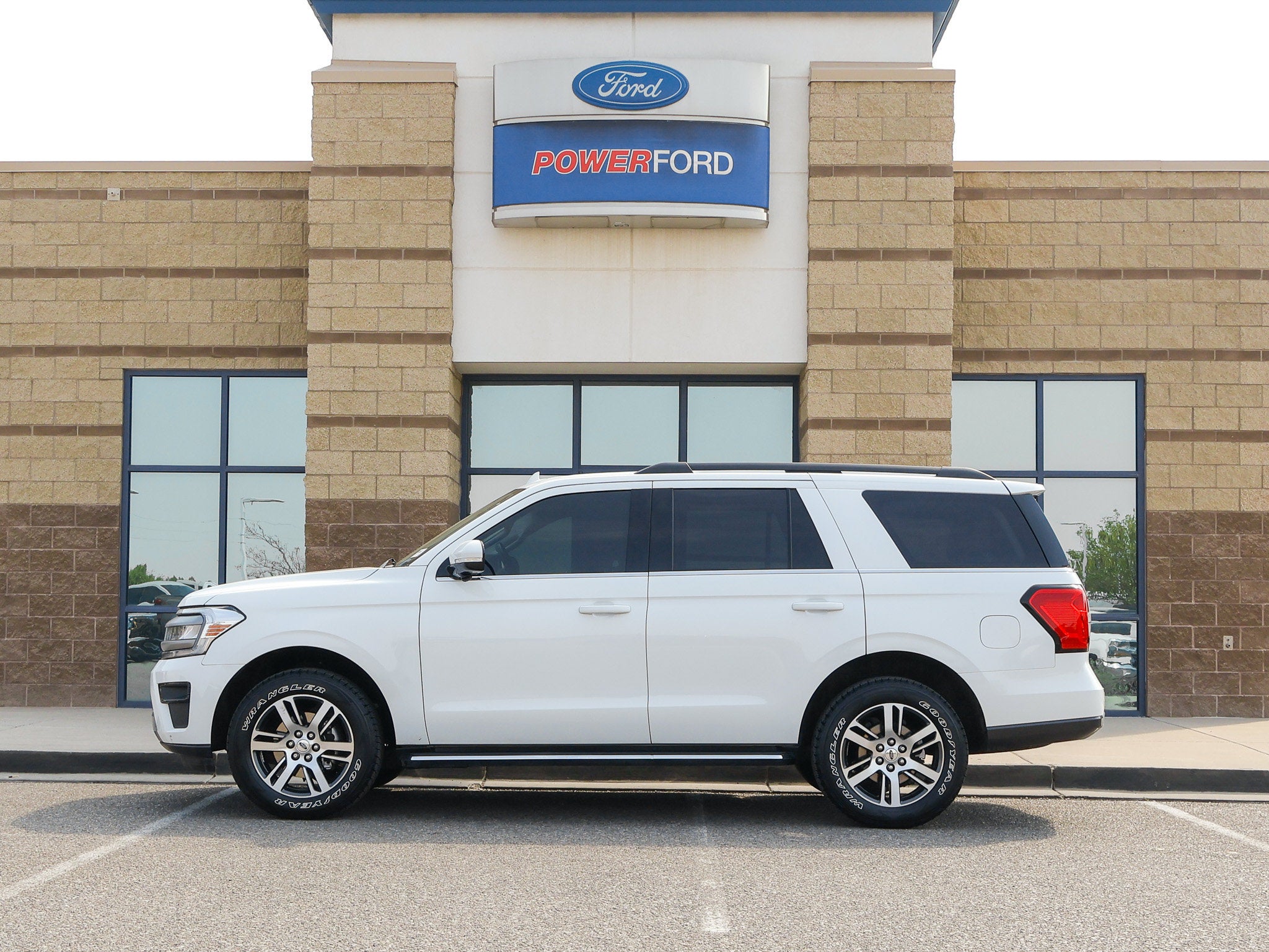 2023 Ford Expedition XLT