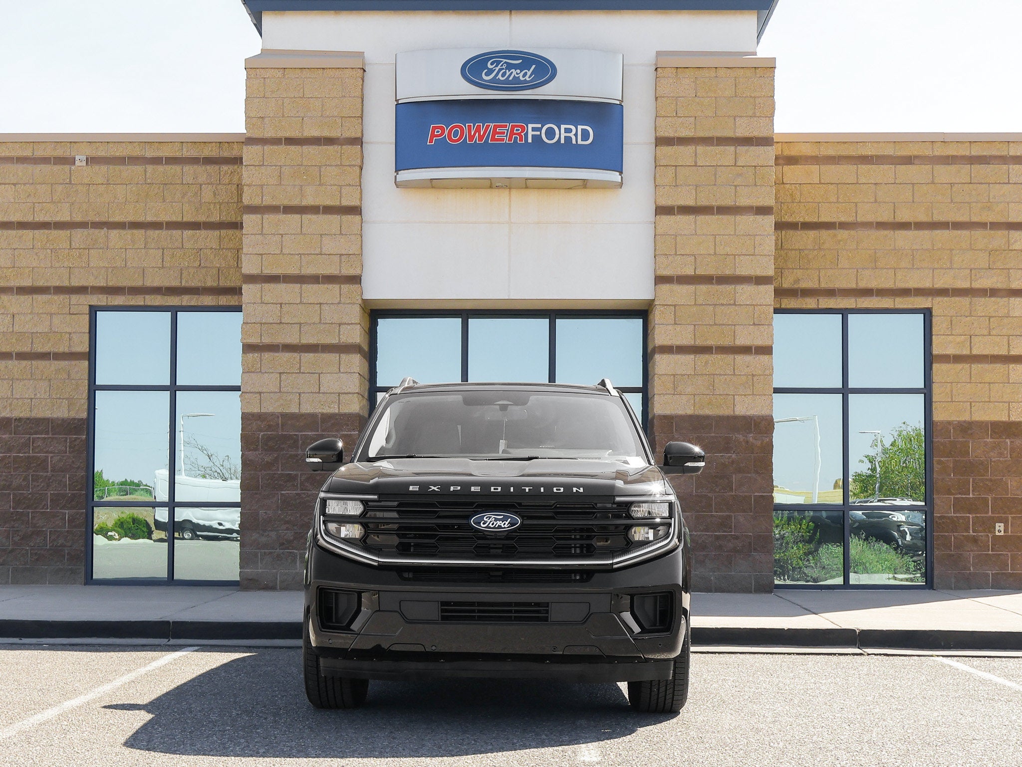 2027 Ford Expedition Platinum