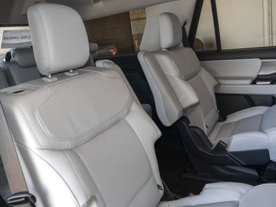 2027 Ford Expedition Platinum
