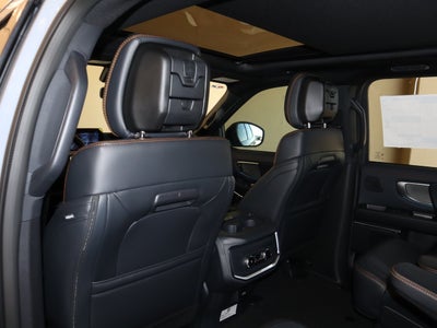 2027 Ford Expedition Tremor