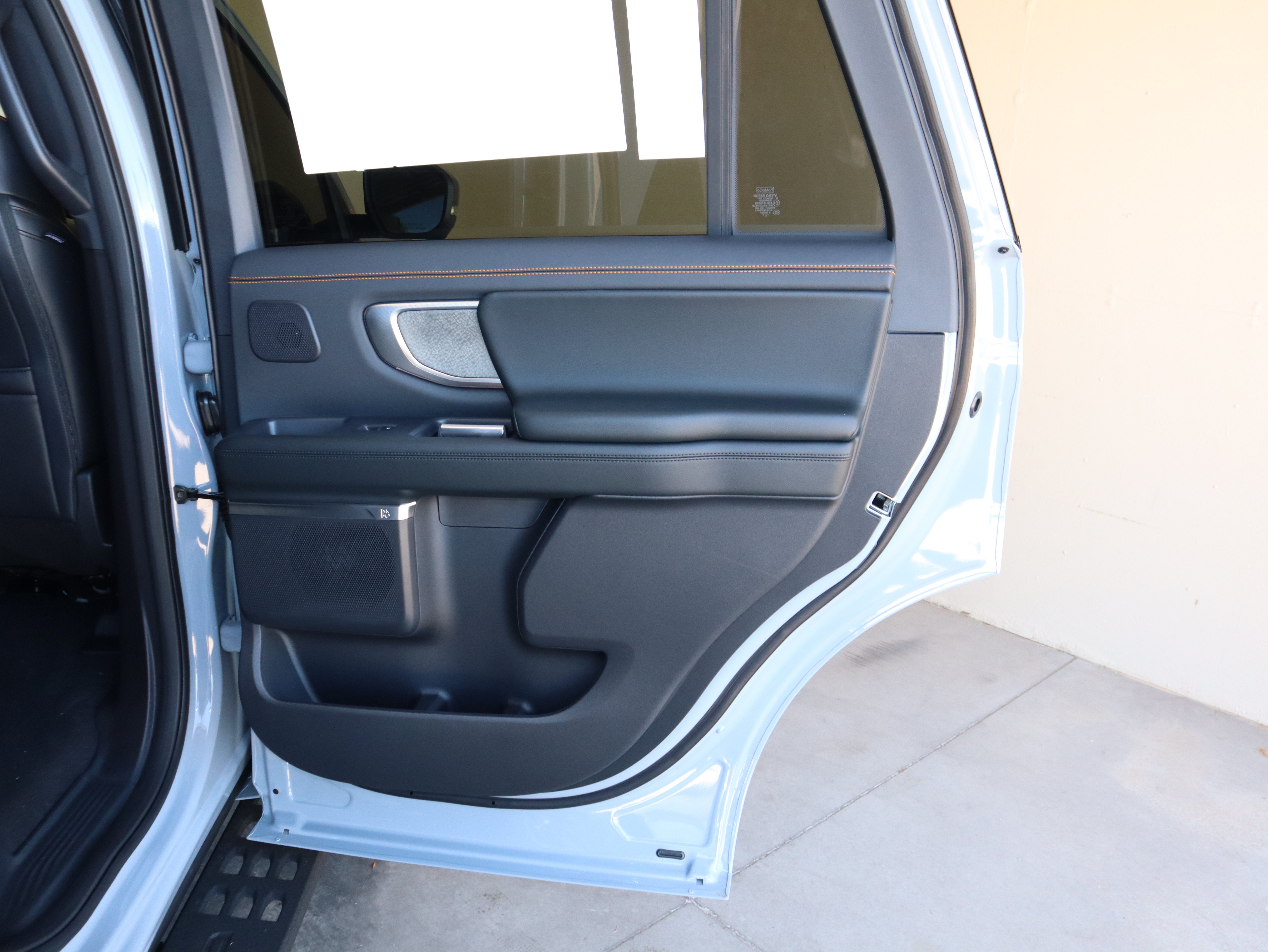 2027 Ford Expedition Tremor