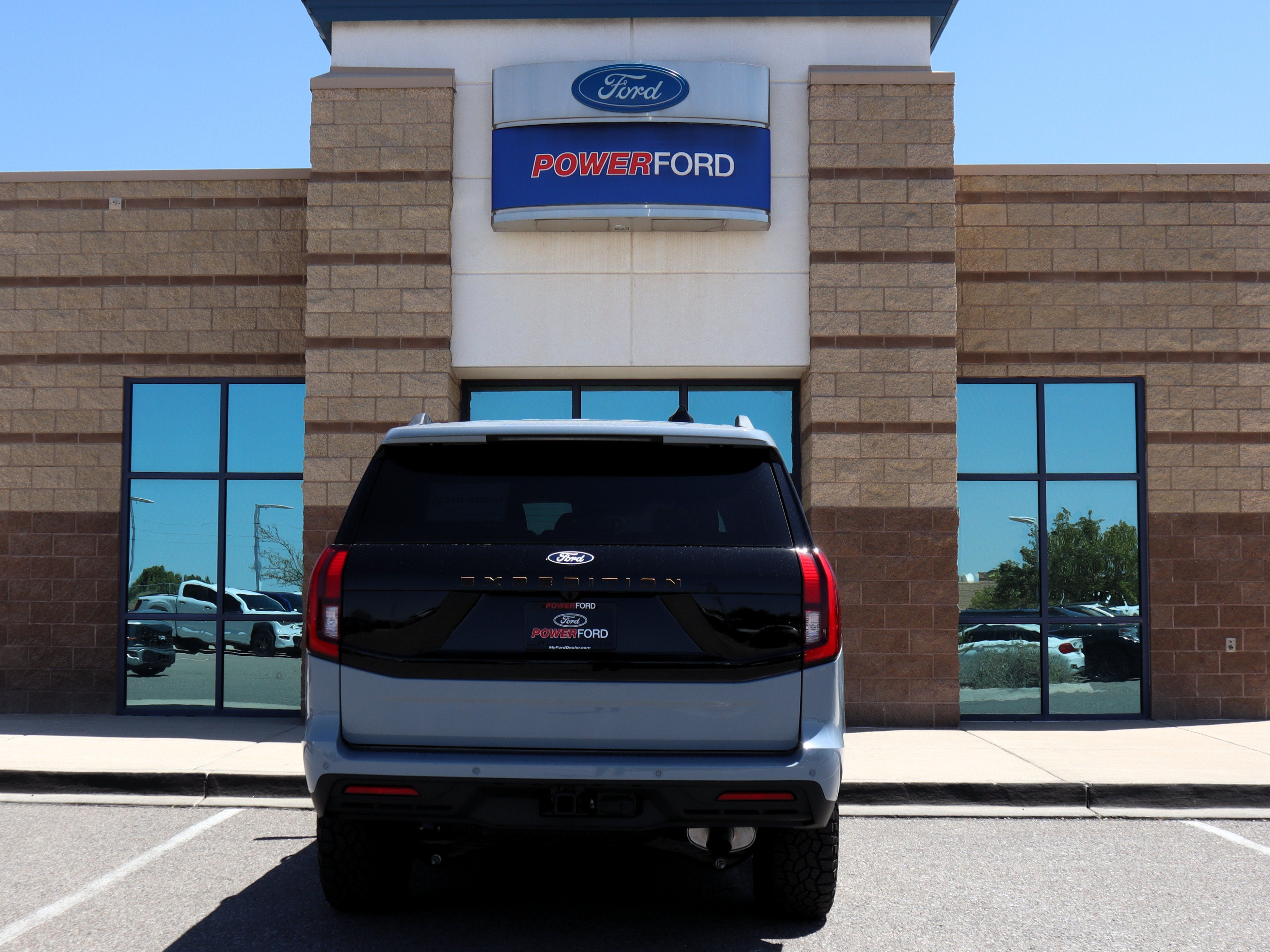 2027 Ford Expedition Tremor
