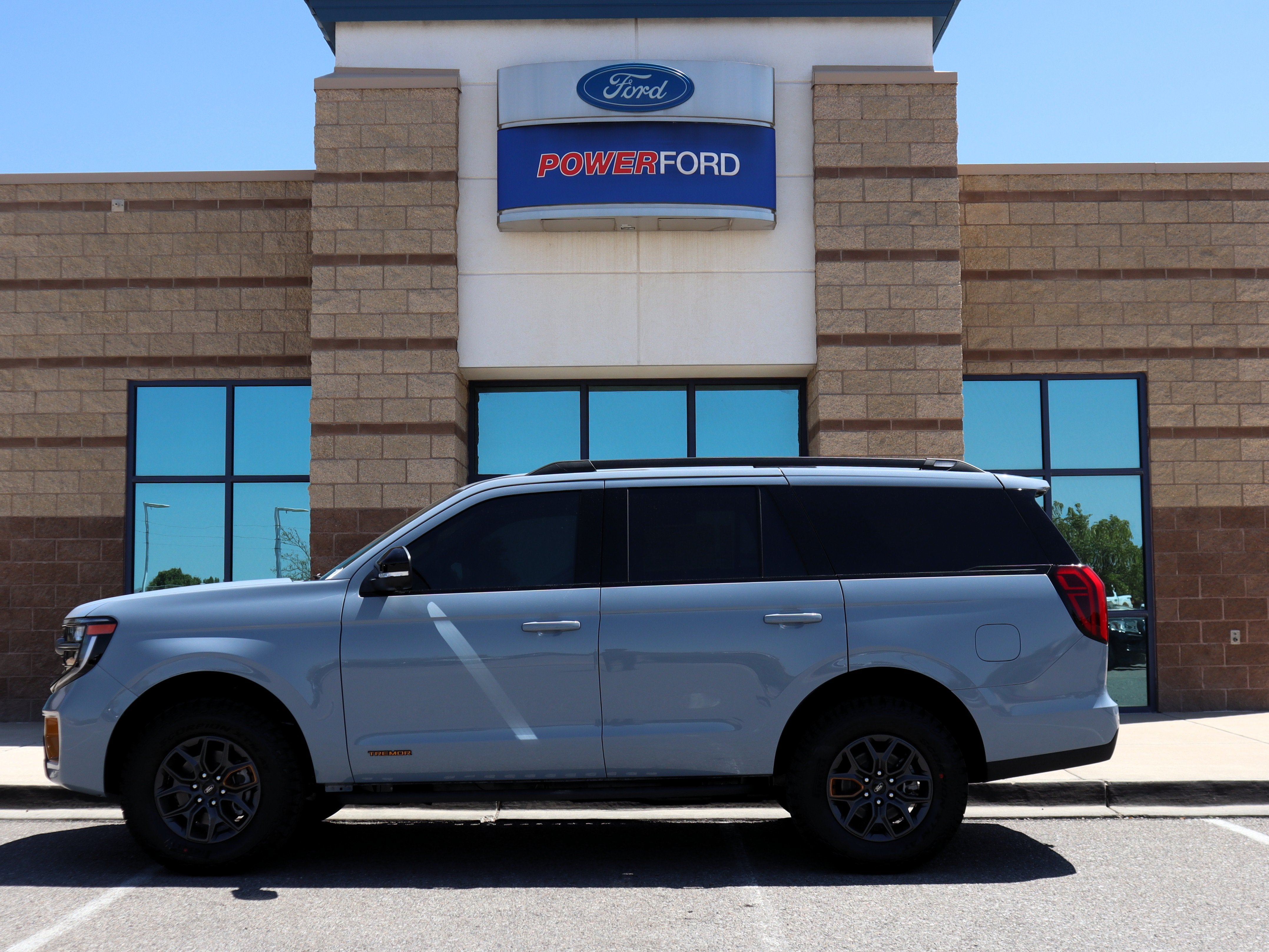 2027 Ford Expedition Tremor