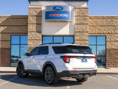 2026 Ford Explorer ST-Line