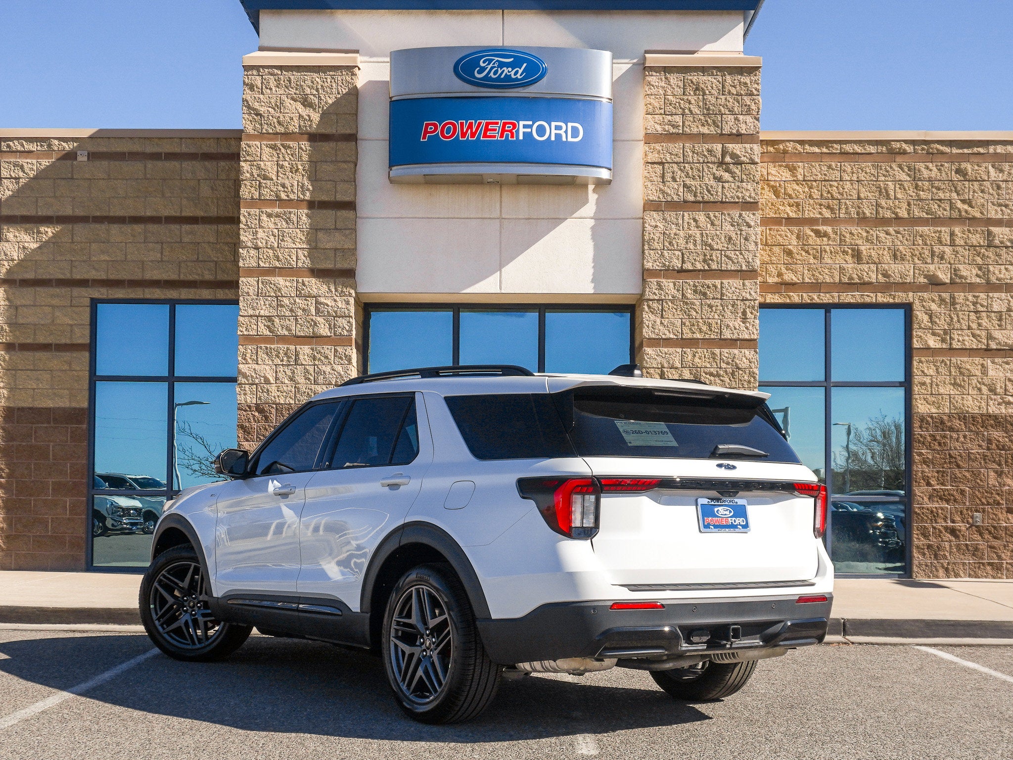 2026 Ford Explorer ST-Line