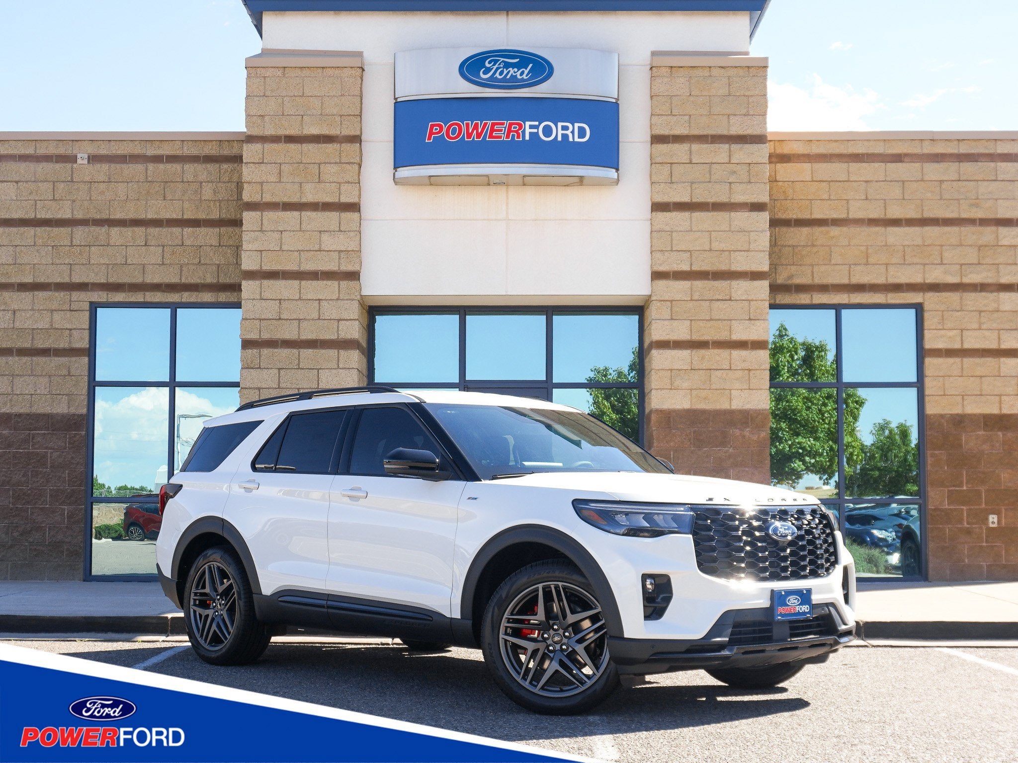 2025 Ford Explorer ST-Line