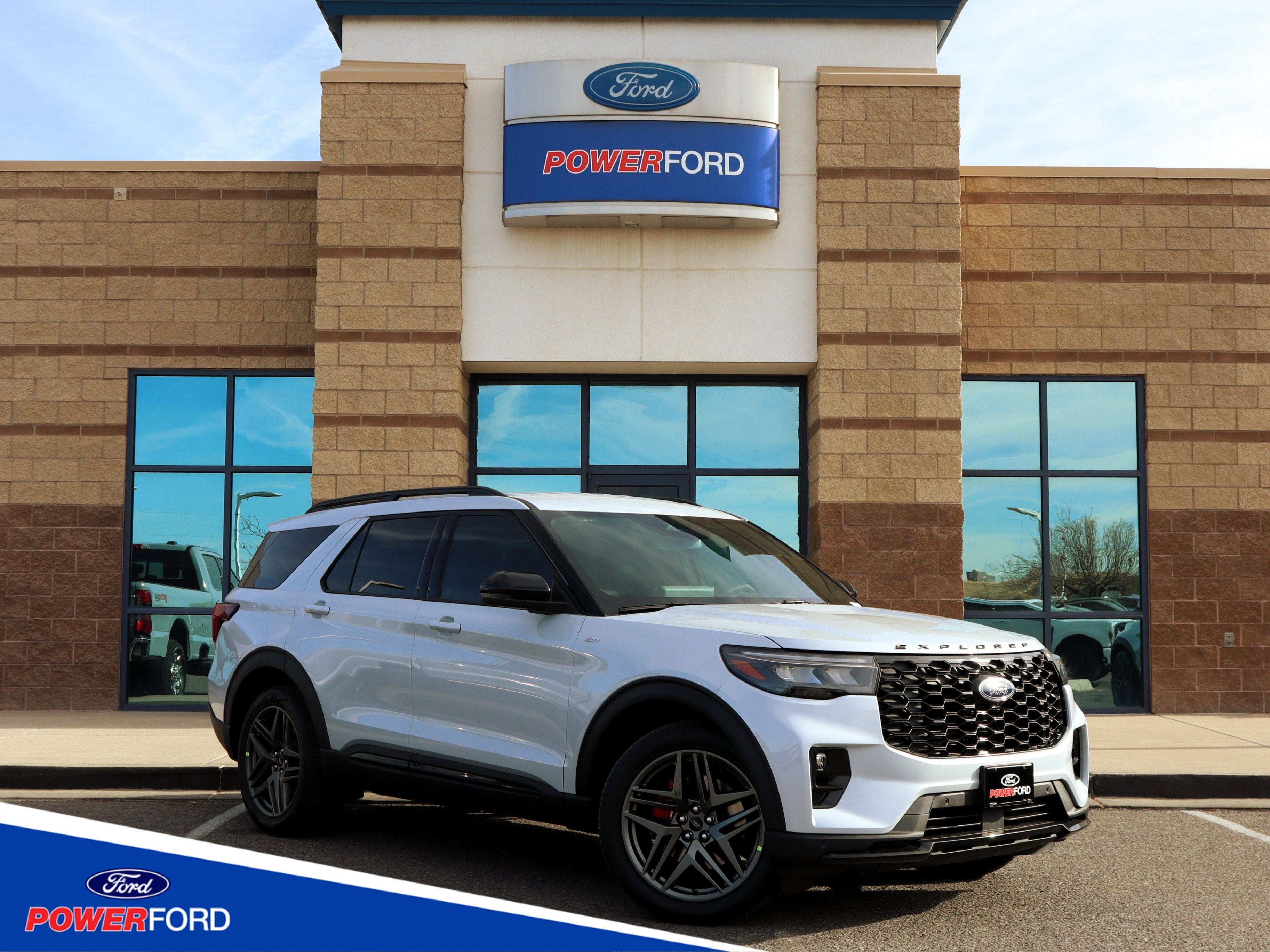 2026 Ford Explorer ST-Line