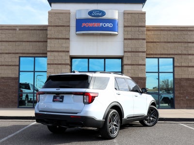 2026 Ford Explorer ST-Line