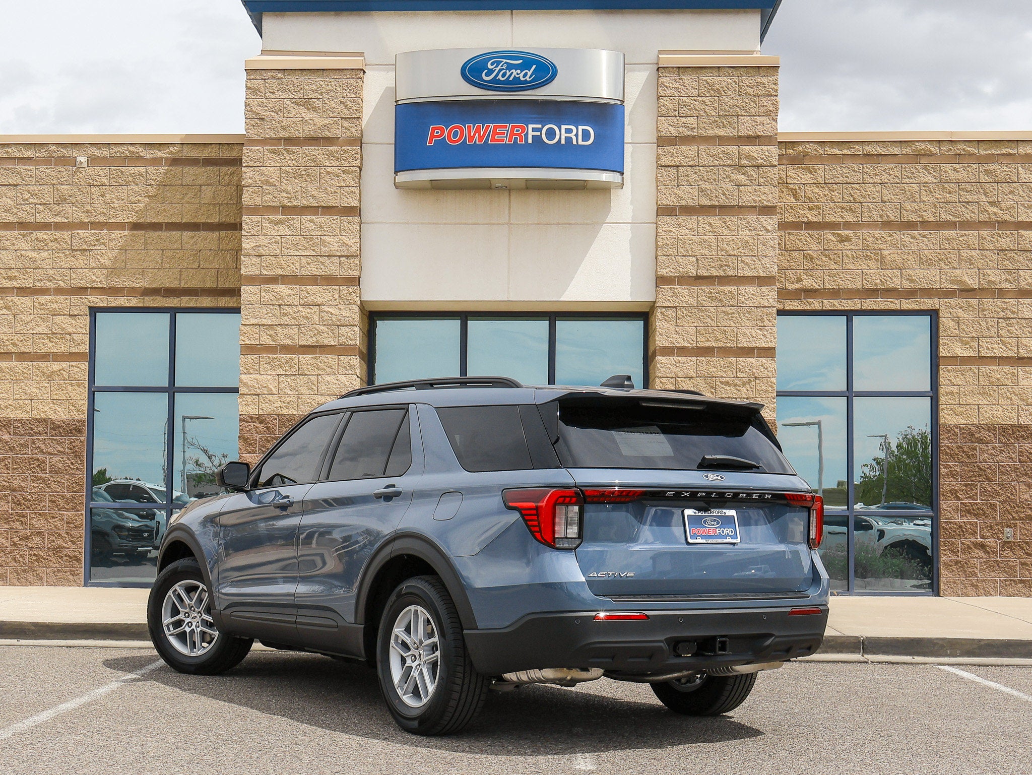2027 Ford Explorer Active
