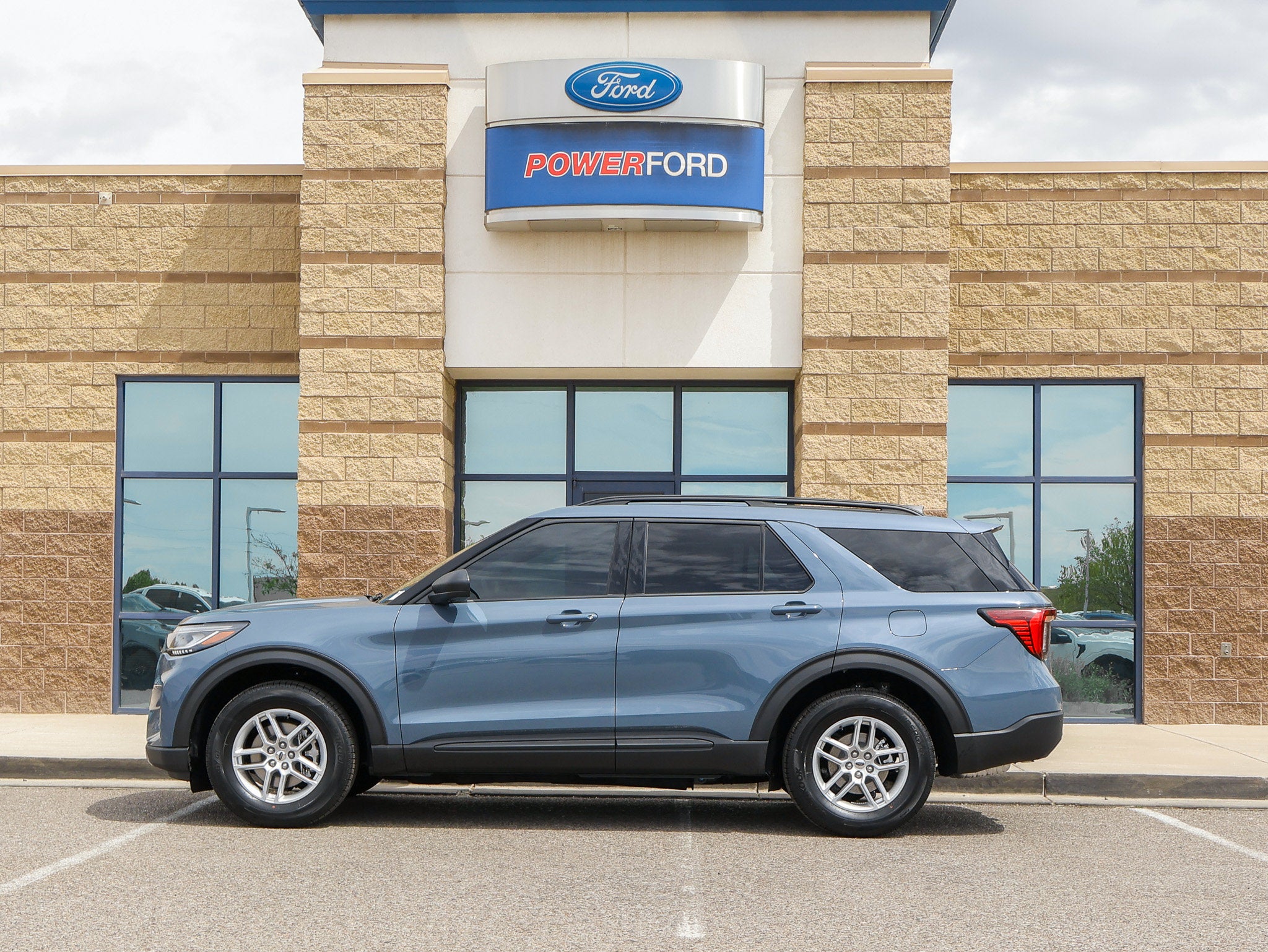 2027 Ford Explorer Active