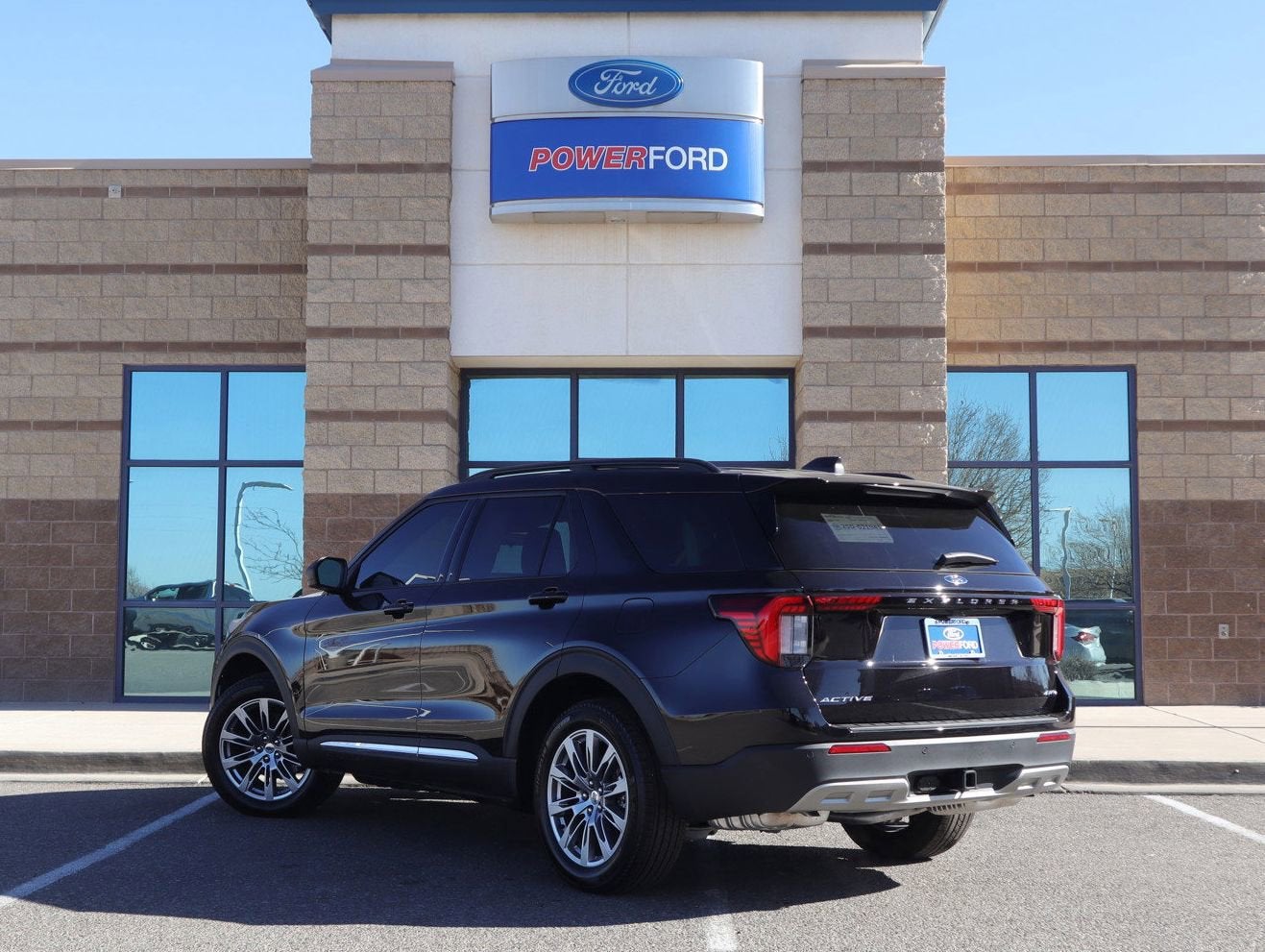 2025 Ford Explorer Active