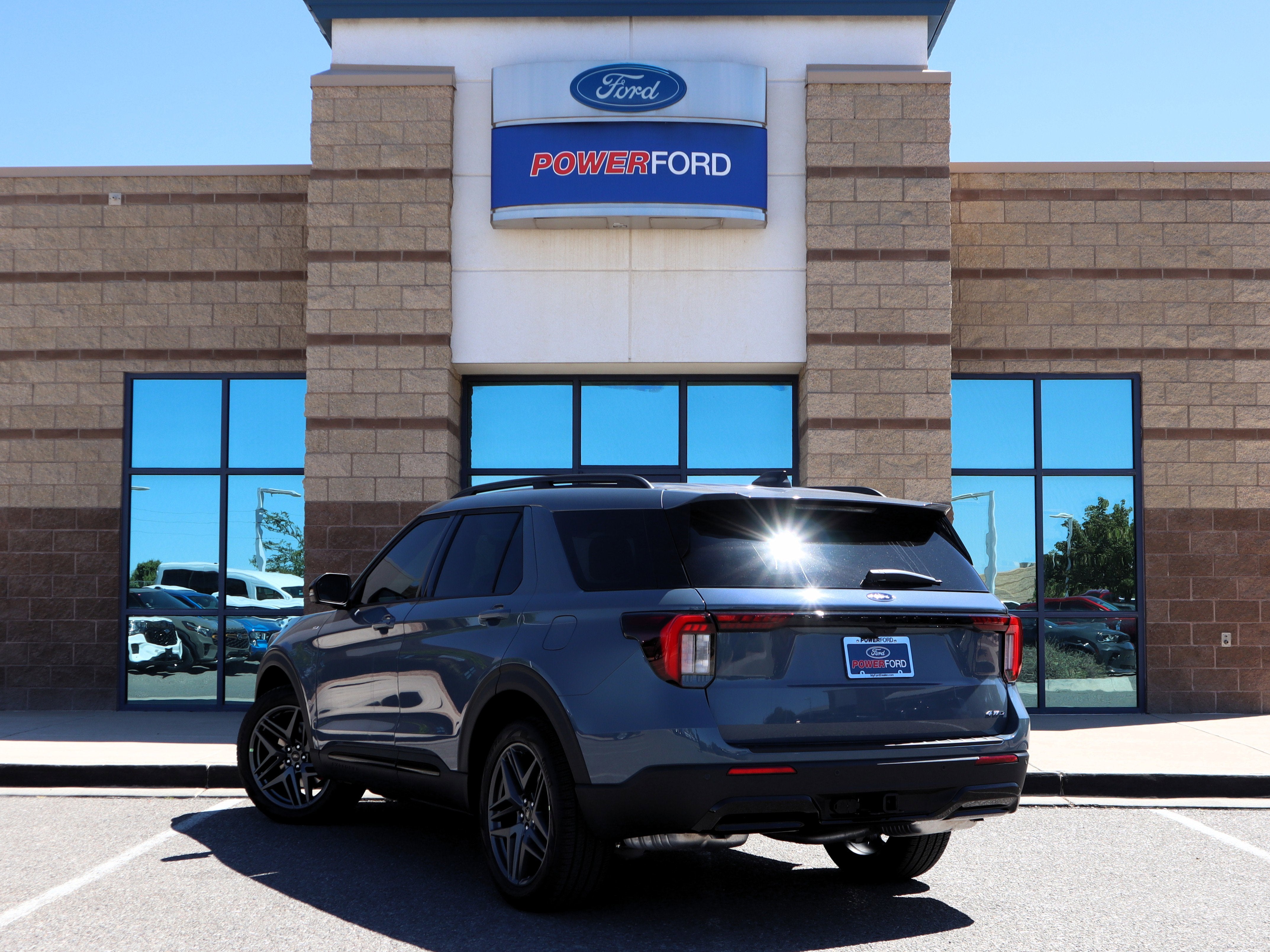 2026 Ford Explorer ST-Line