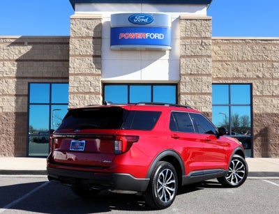 2026 Ford Explorer ST-Line