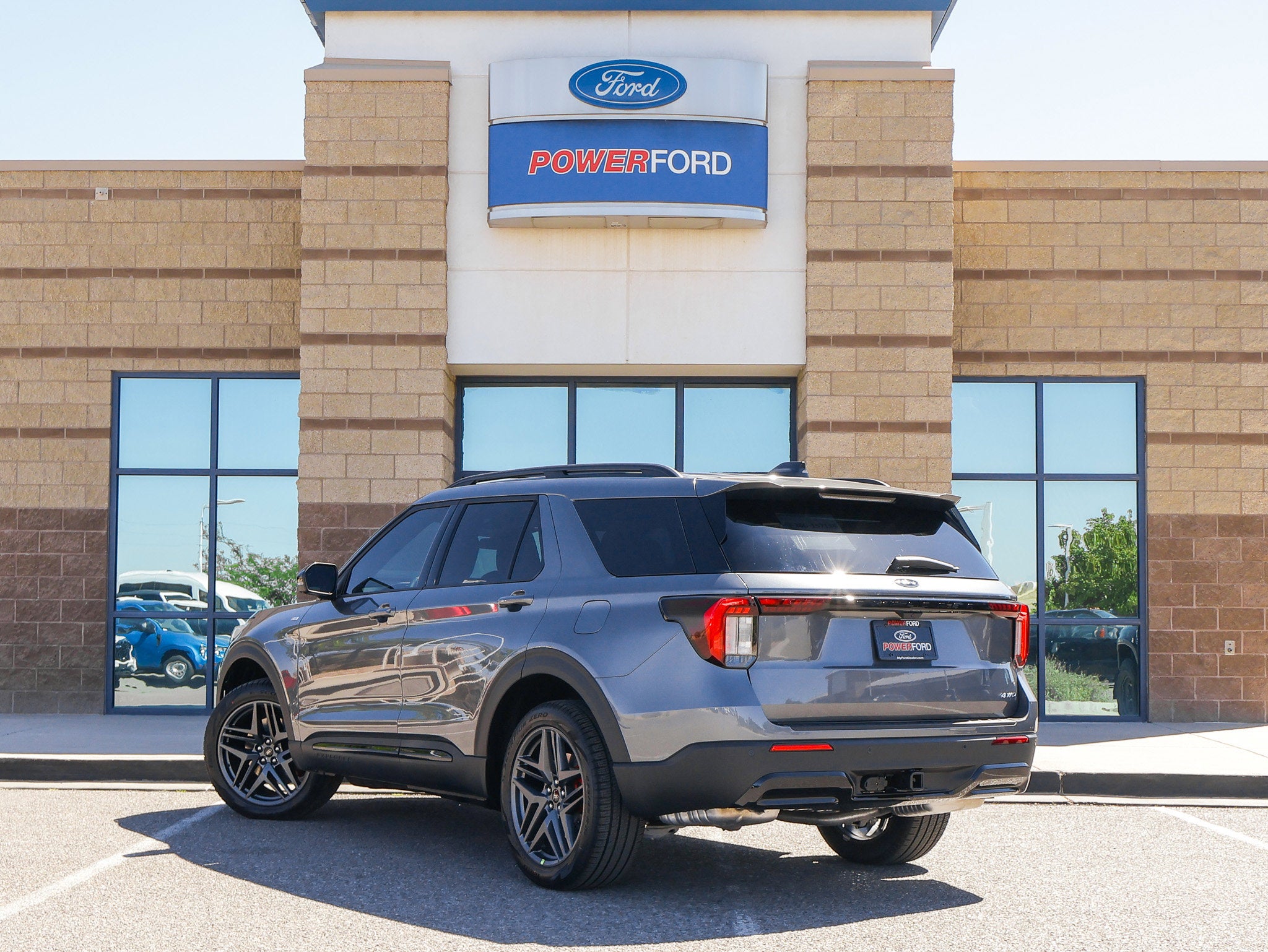 2026 Ford Explorer ST-Line