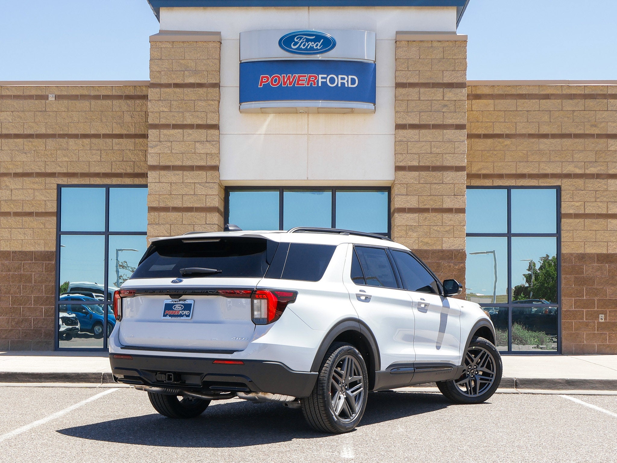 2026 Ford Explorer ST-Line