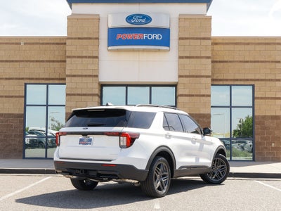 2026 Ford Explorer ST-Line
