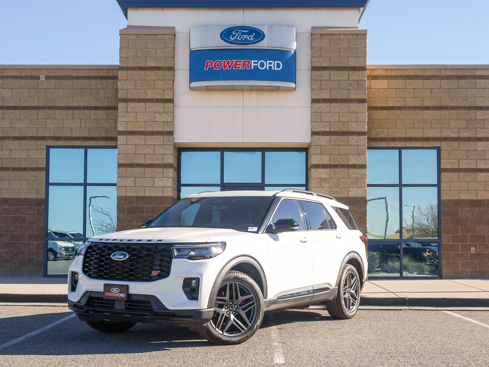 2025 Ford Explorer ST