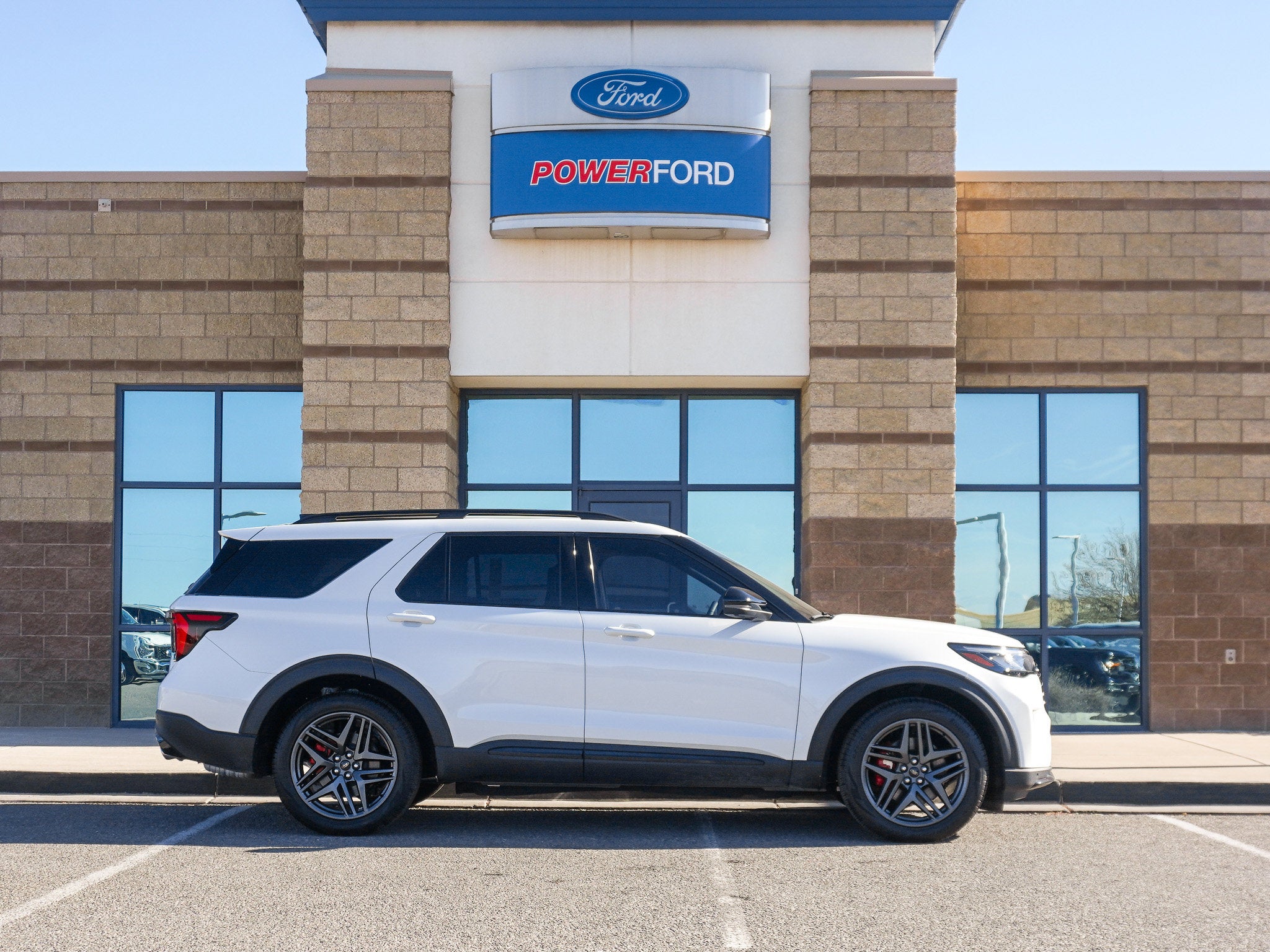 2025 Ford Explorer ST