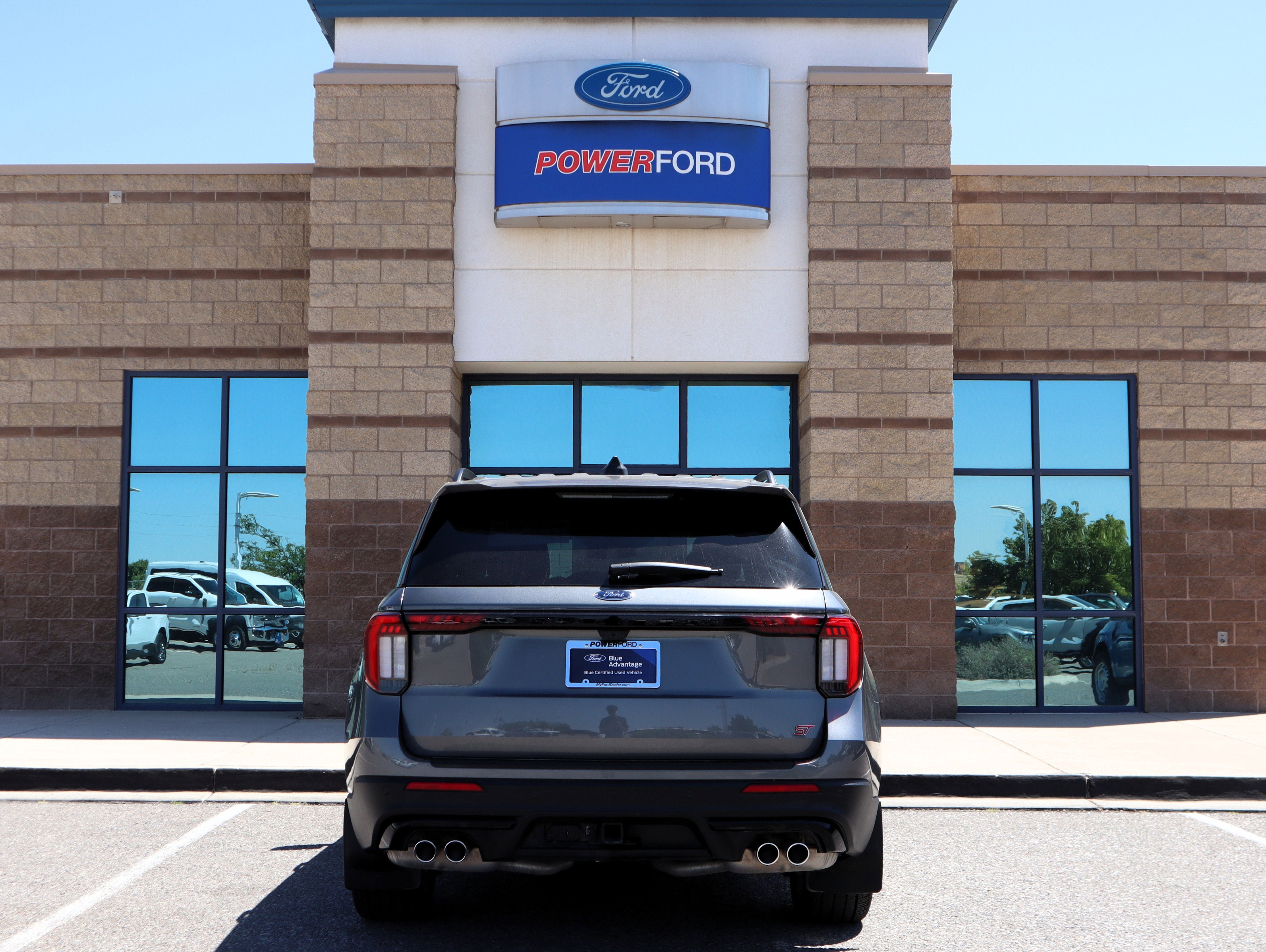2025 Ford Explorer ST