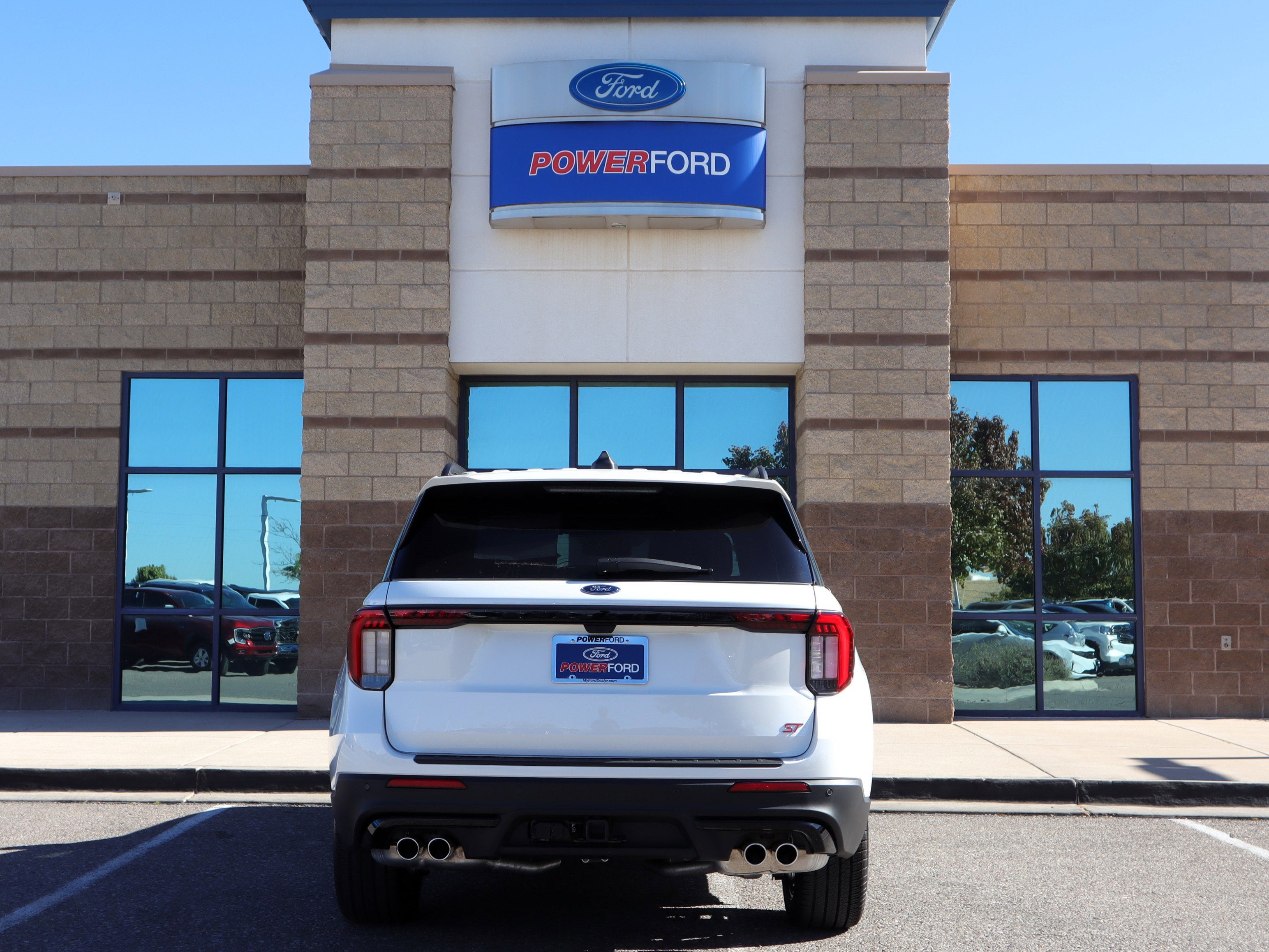 2025 Ford Explorer ST