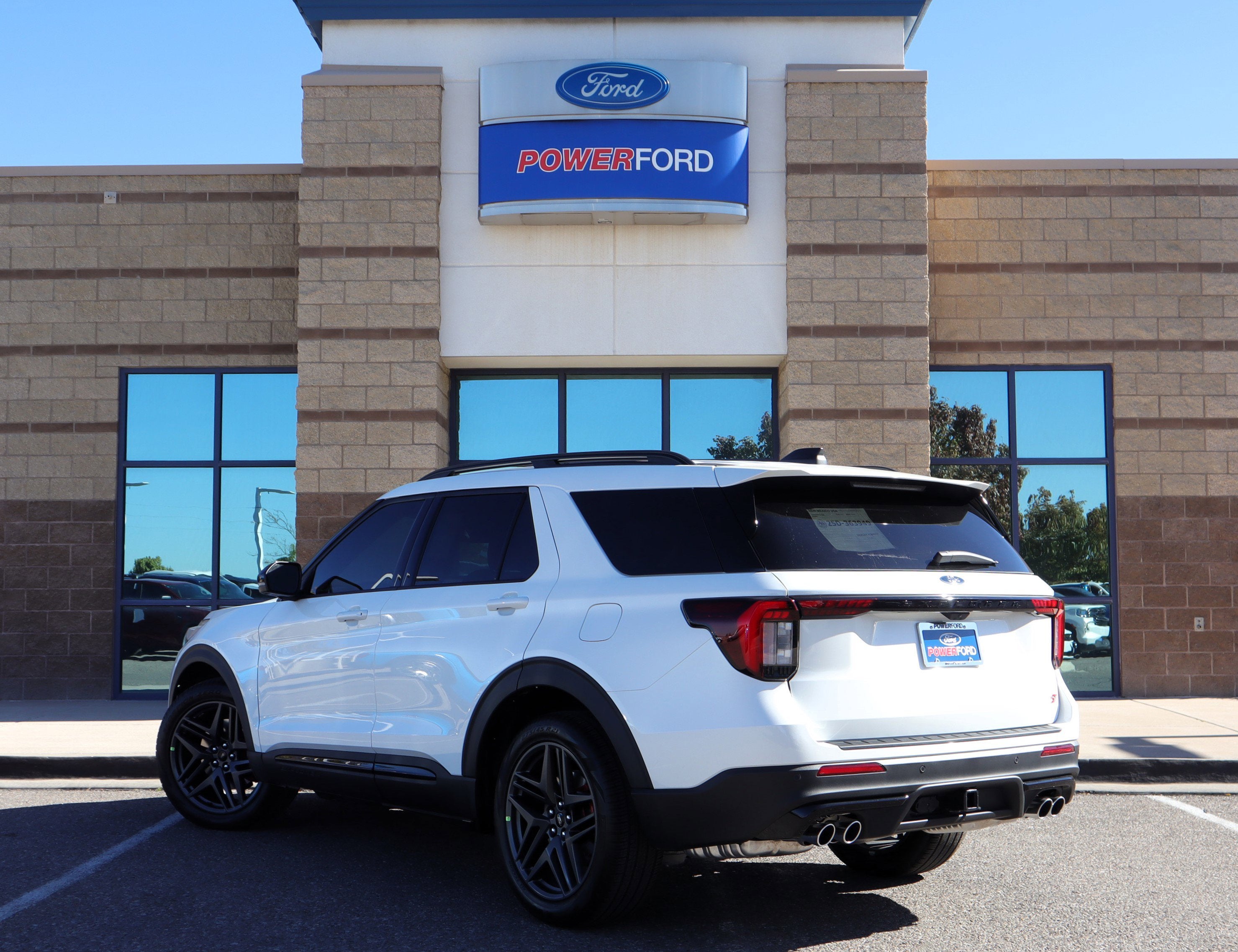 2025 Ford Explorer ST
