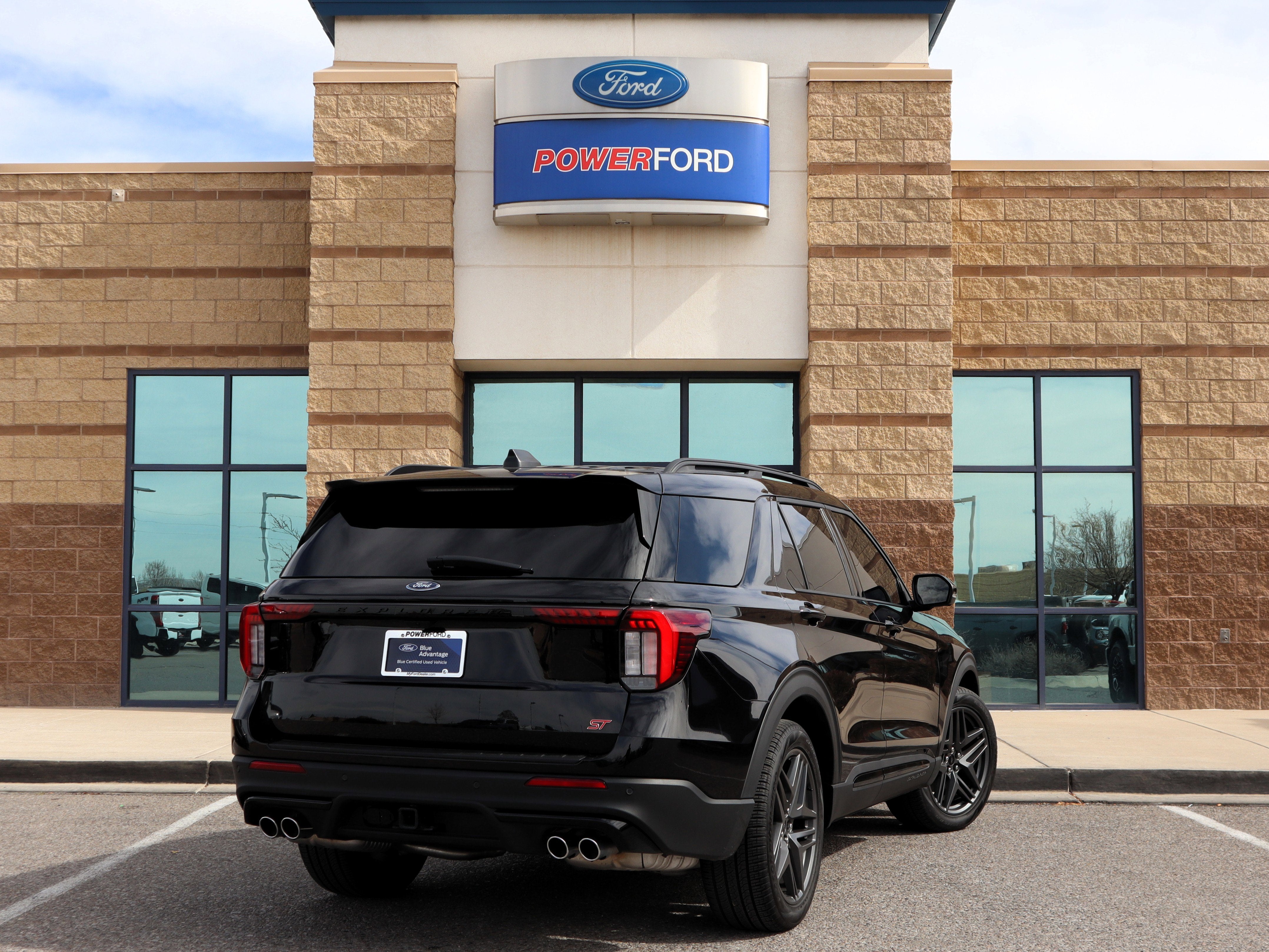 2025 Ford Explorer ST