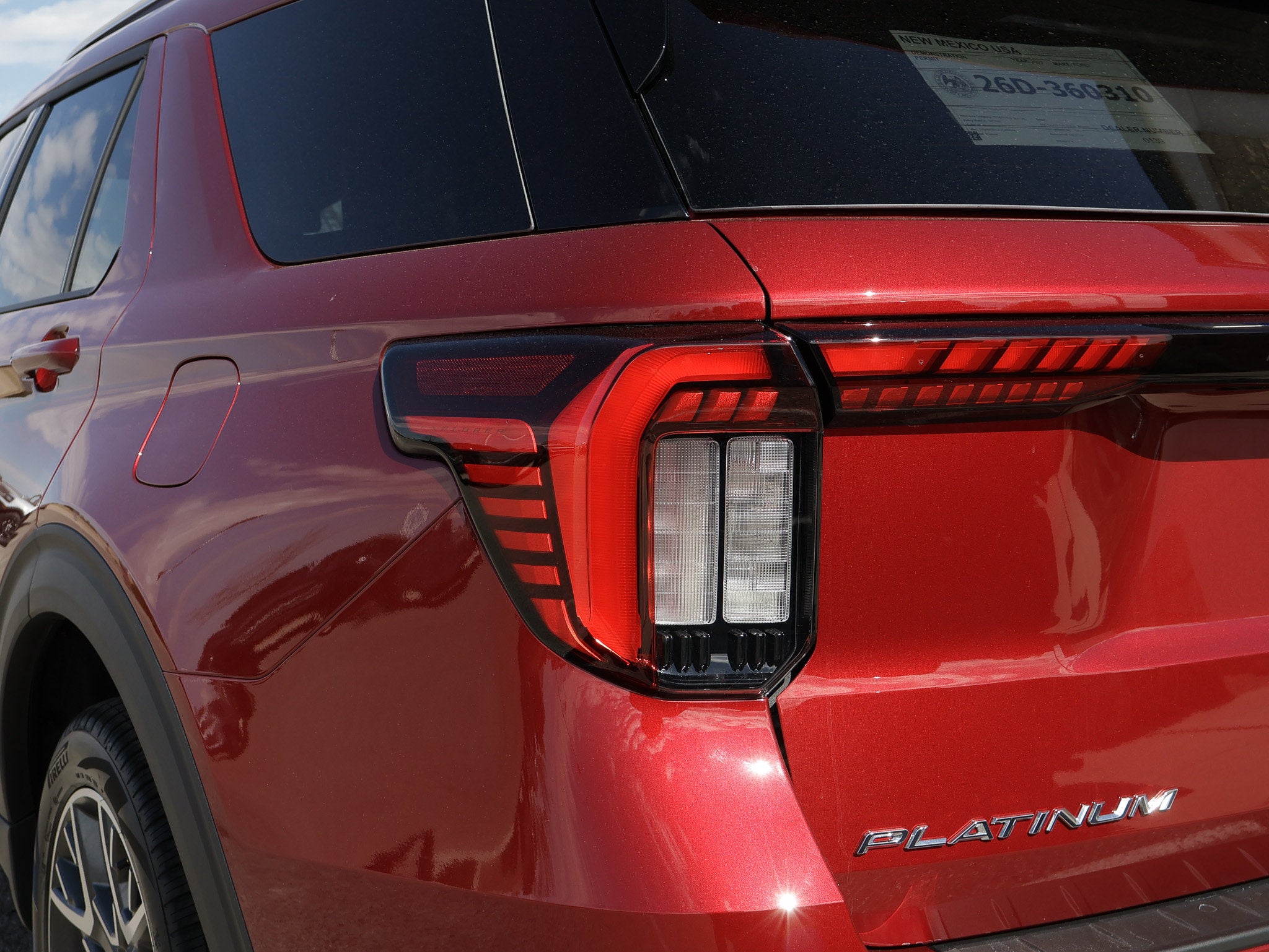 2027 Ford Explorer Platinum