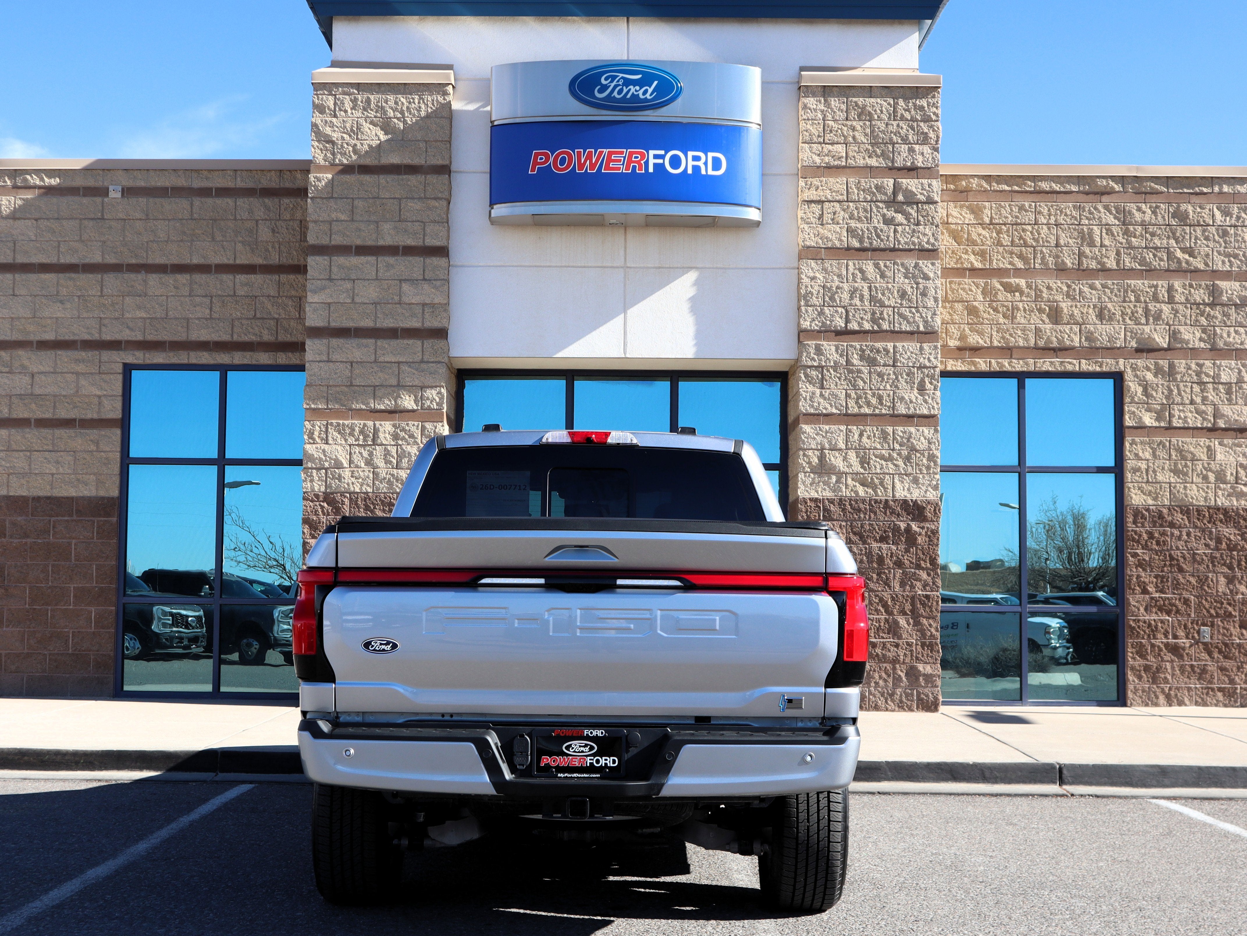 2025 Ford F-150 Lightning Lariat