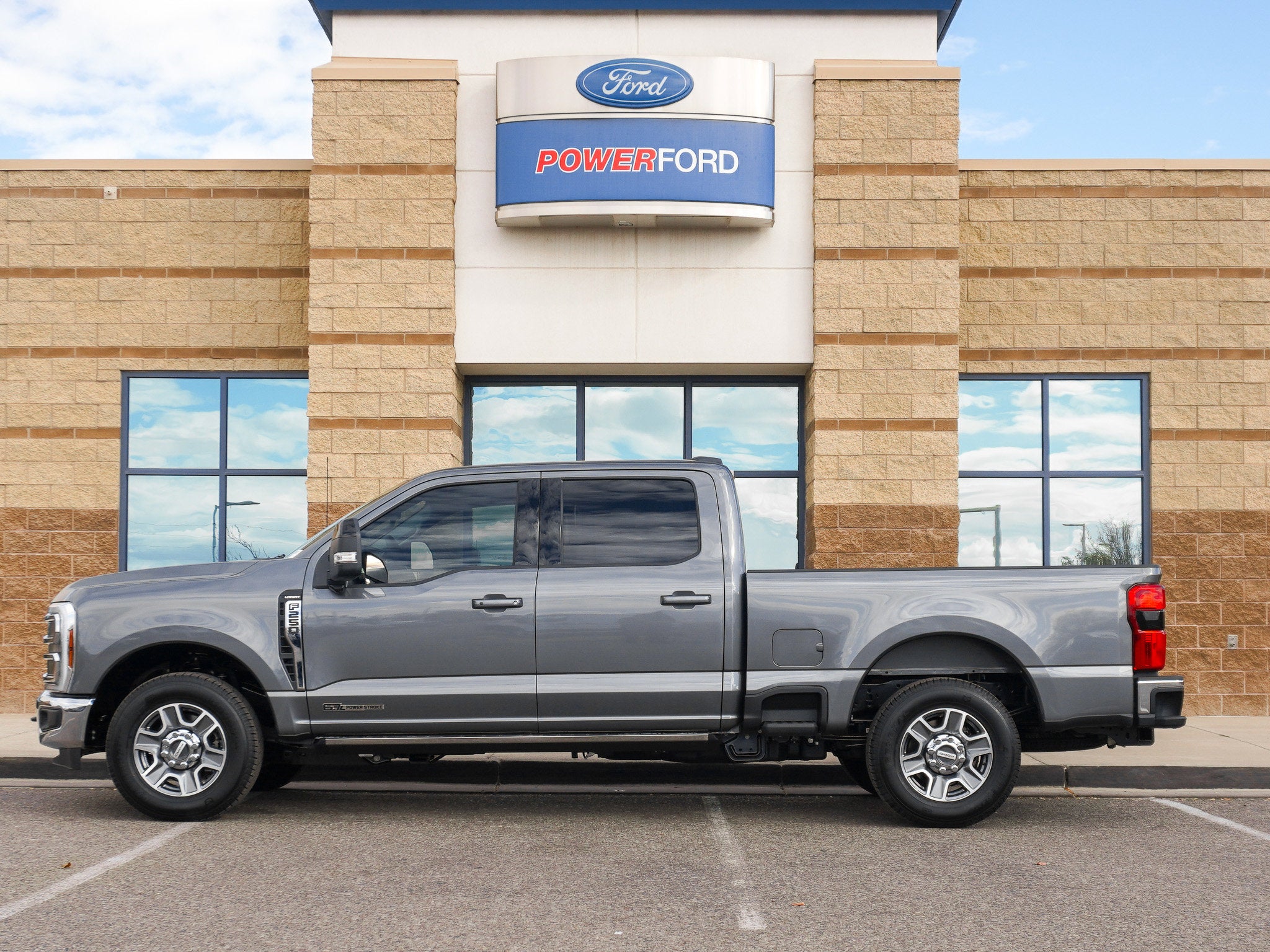 2026 Ford F-250SD Lariat