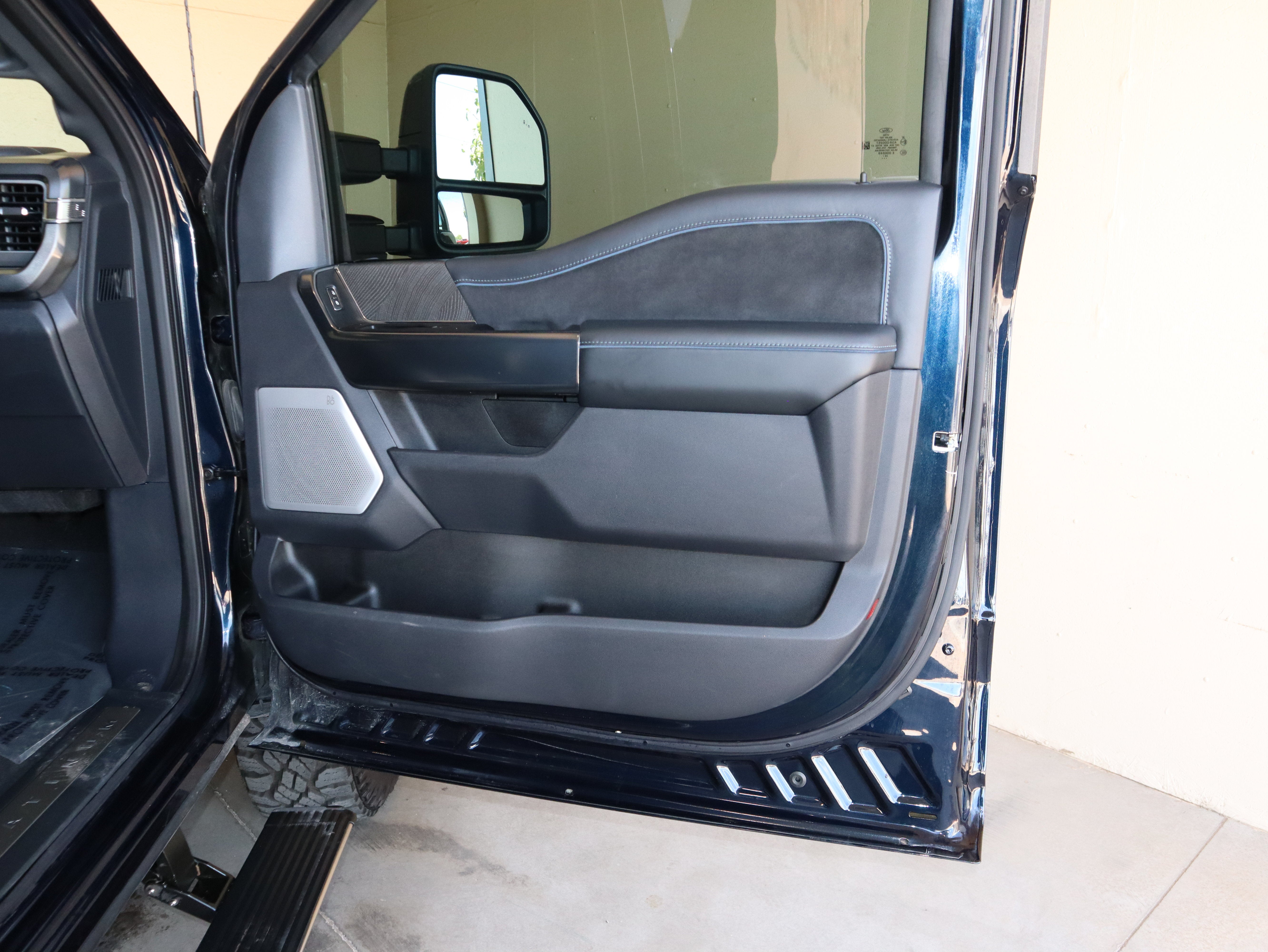 2025 Ford F-250SD Platinum