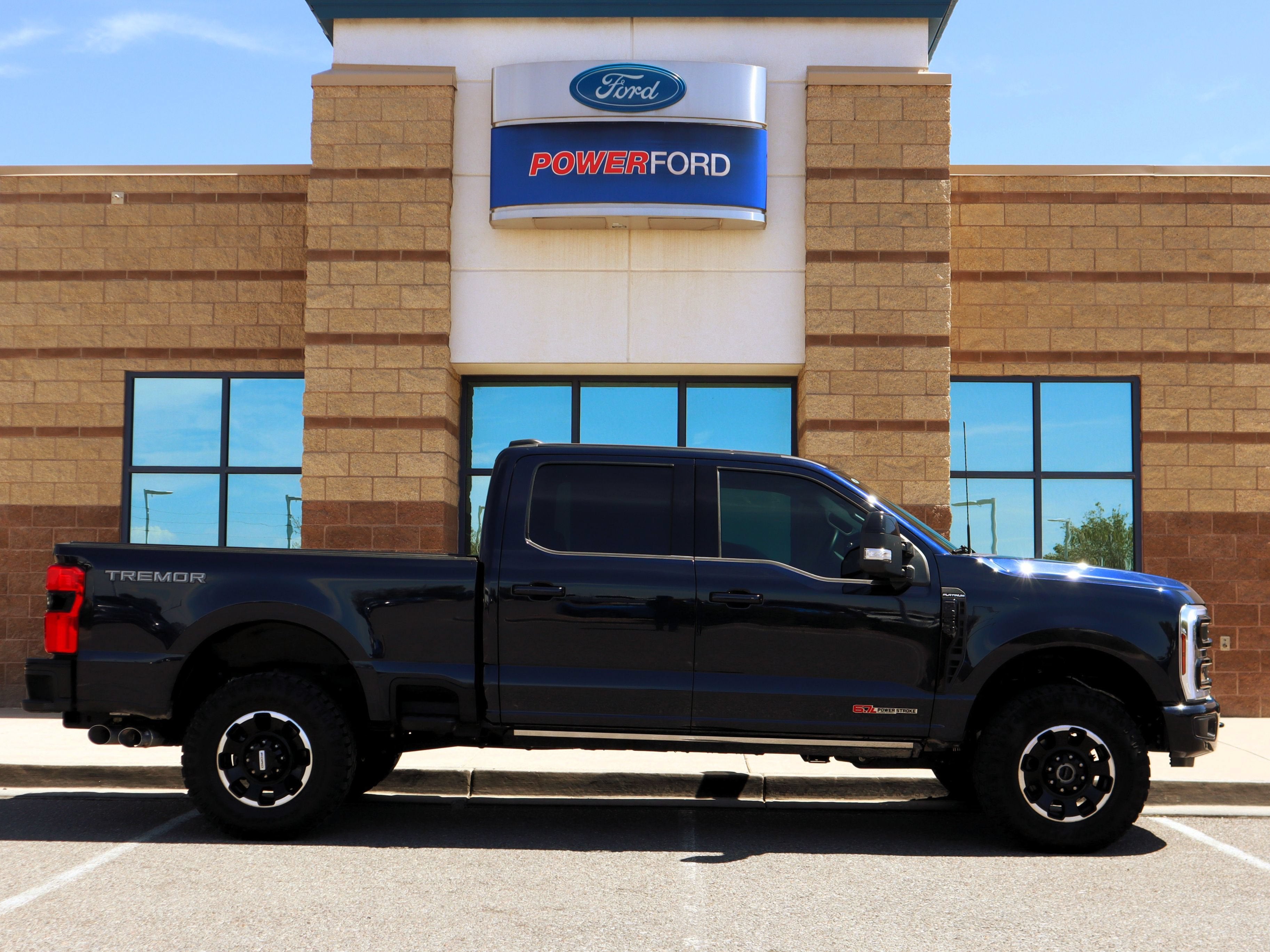 2025 Ford F-250SD Platinum