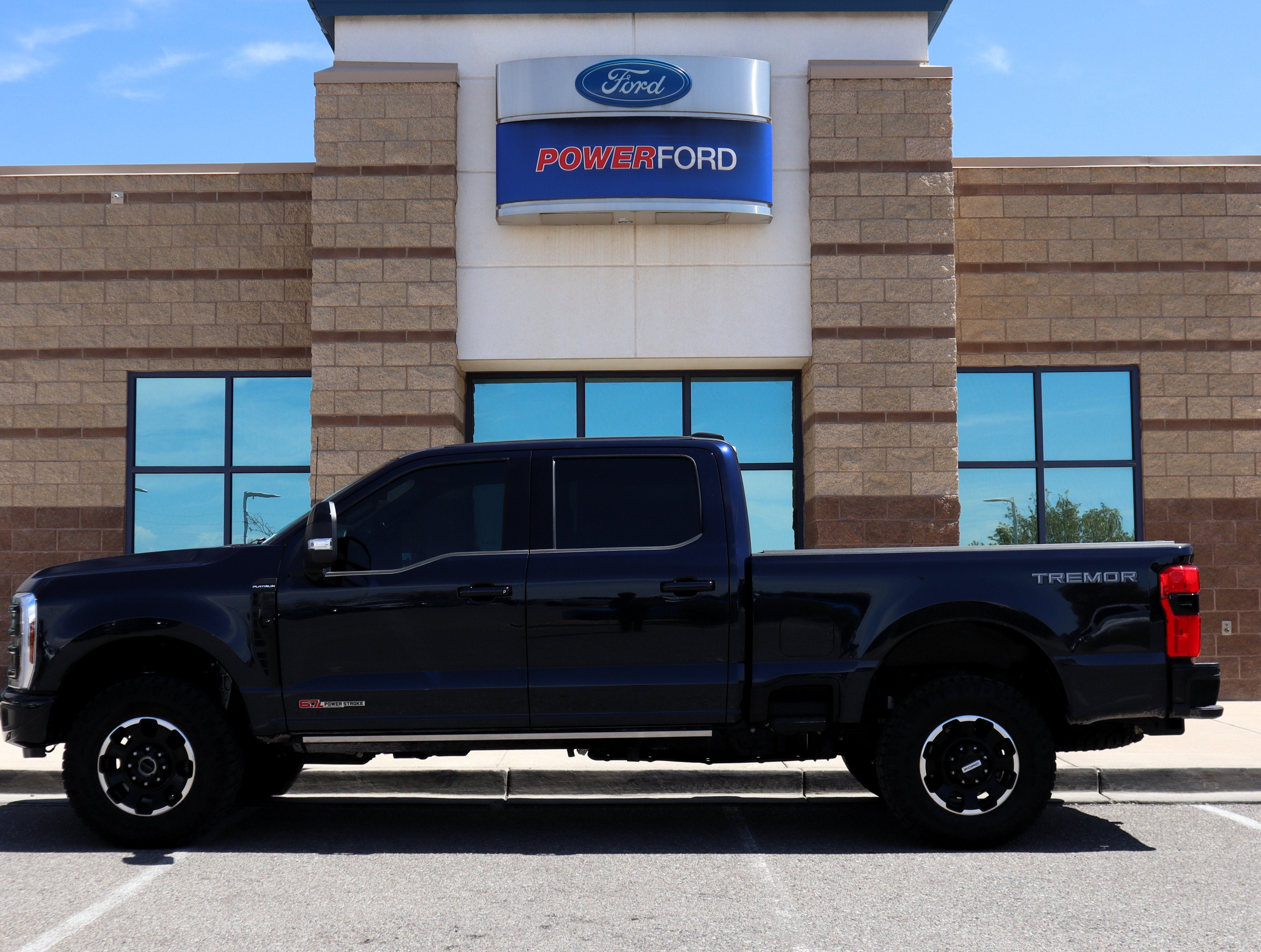 2025 Ford F-250SD Platinum