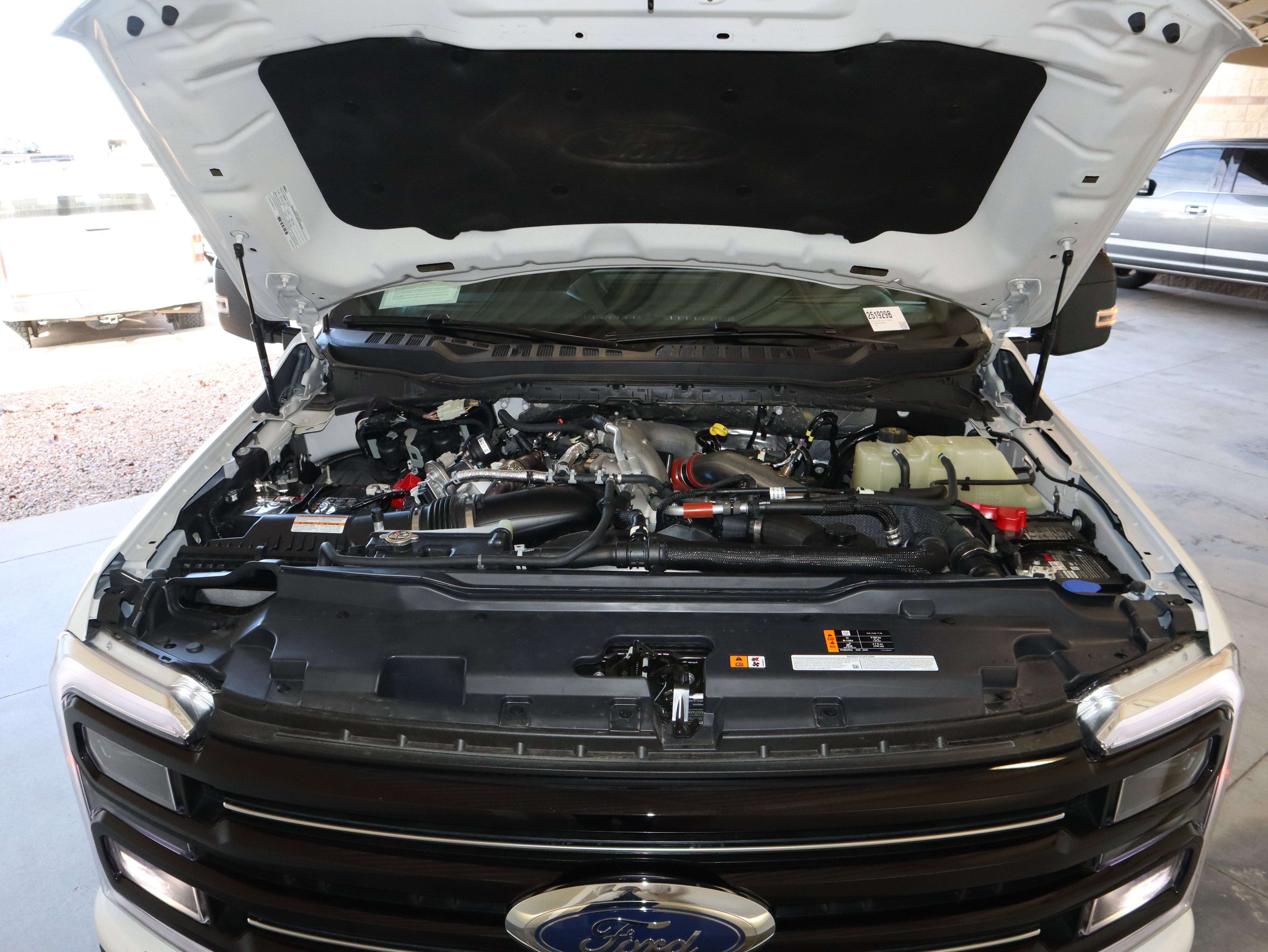 2025 Ford F-250SD Platinum