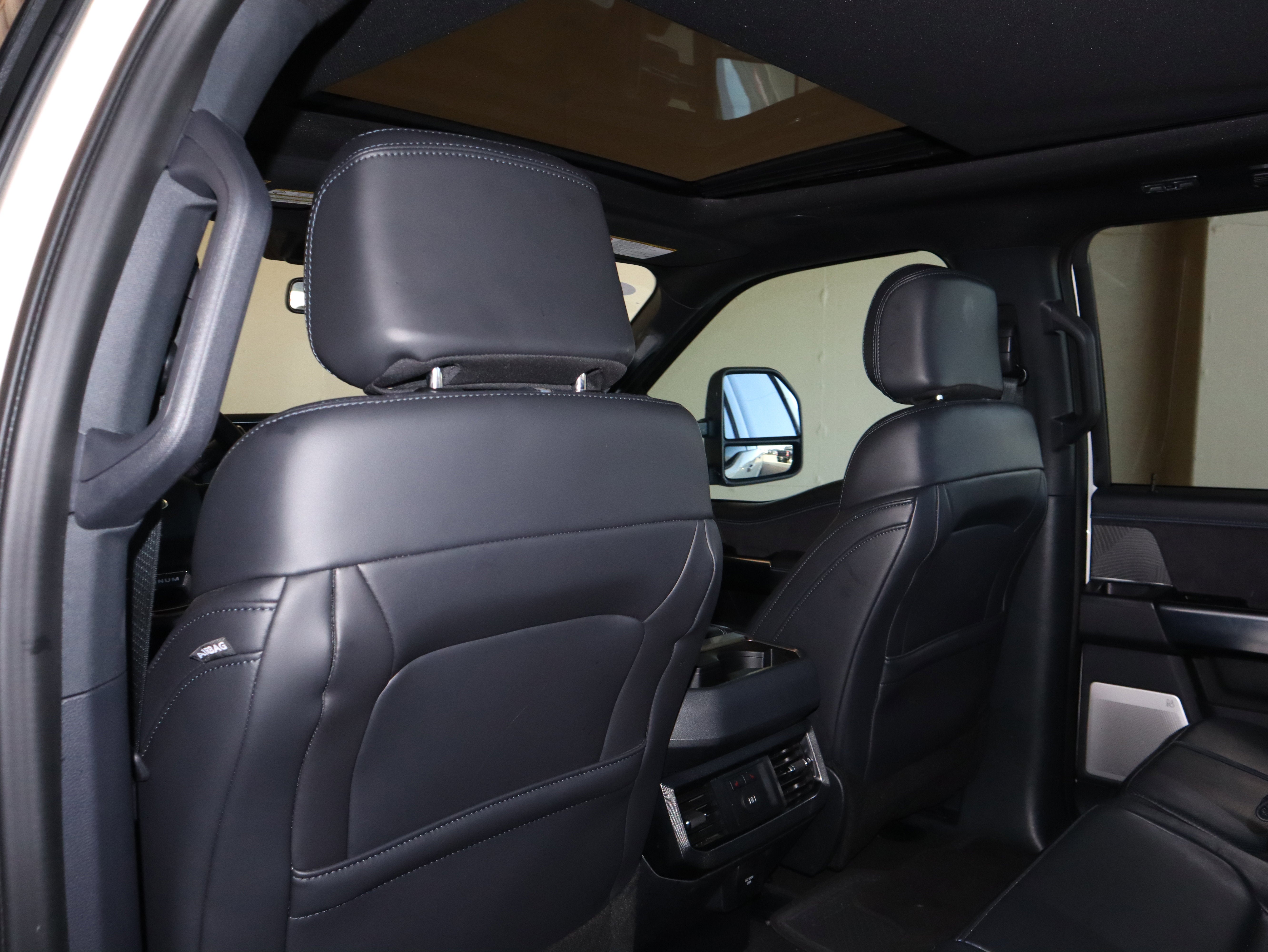 2025 Ford F-250SD Platinum