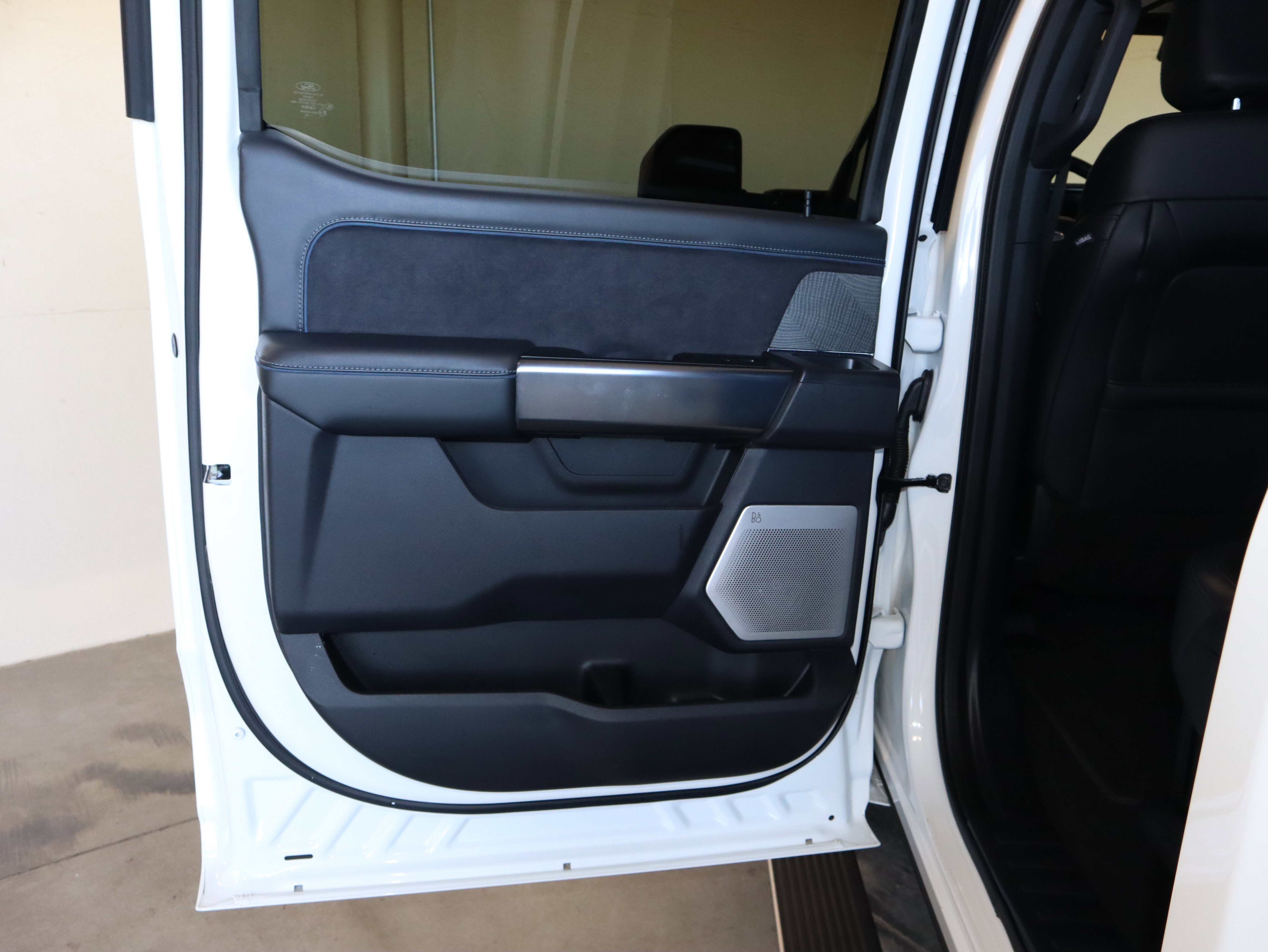 2025 Ford F-250SD Platinum