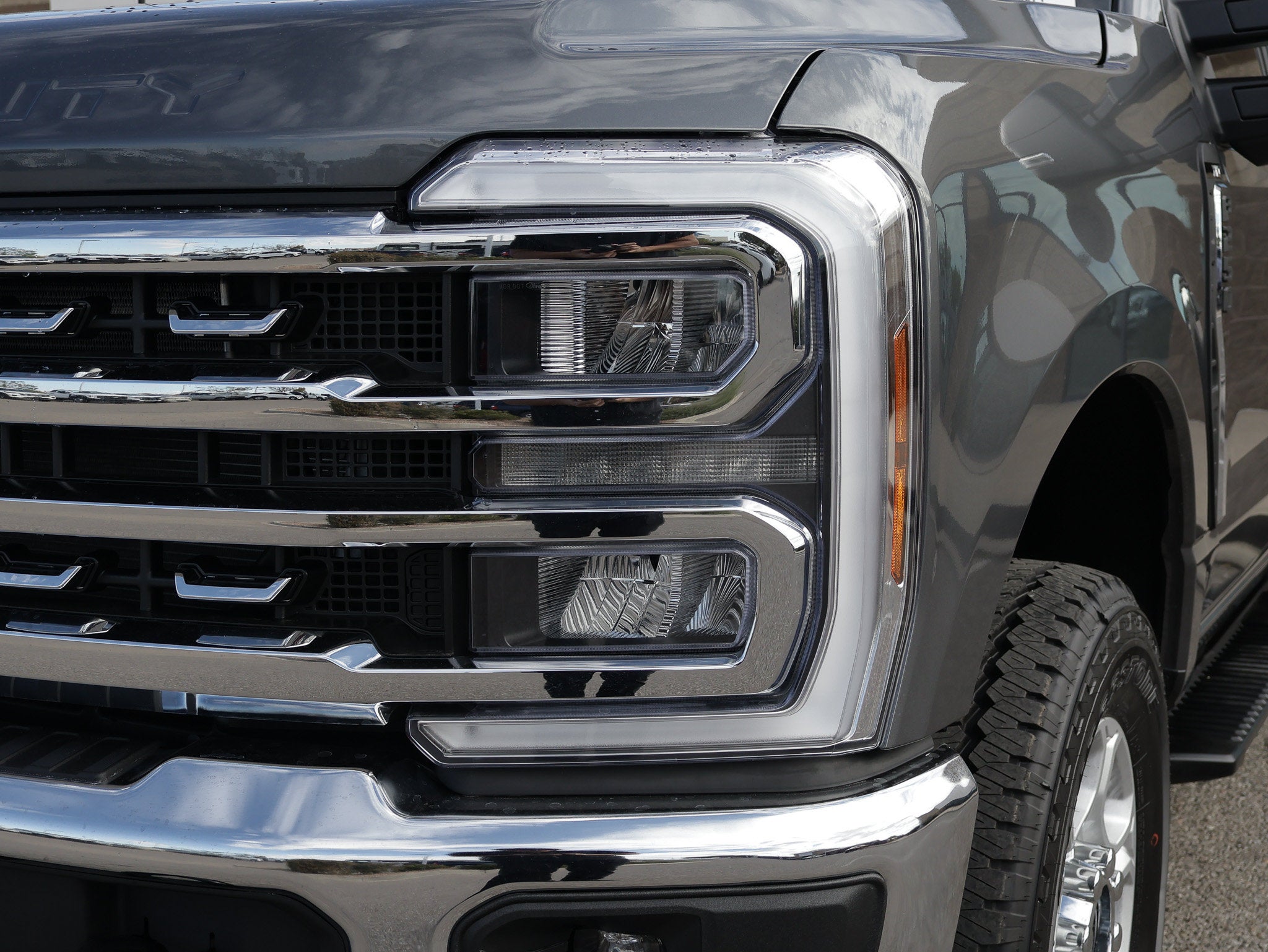 2027 Ford F-250SD XLT