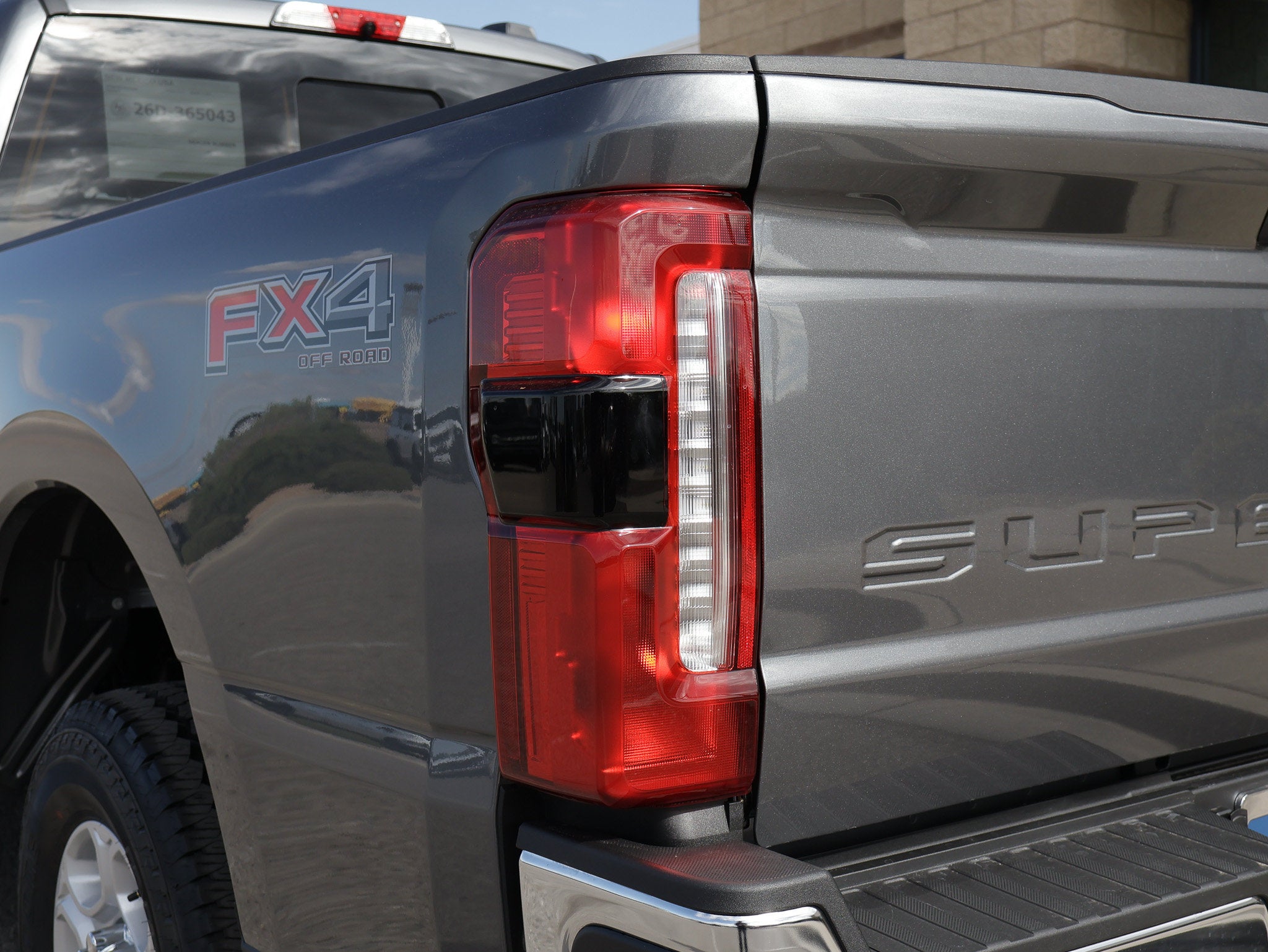 2027 Ford F-250SD XLT