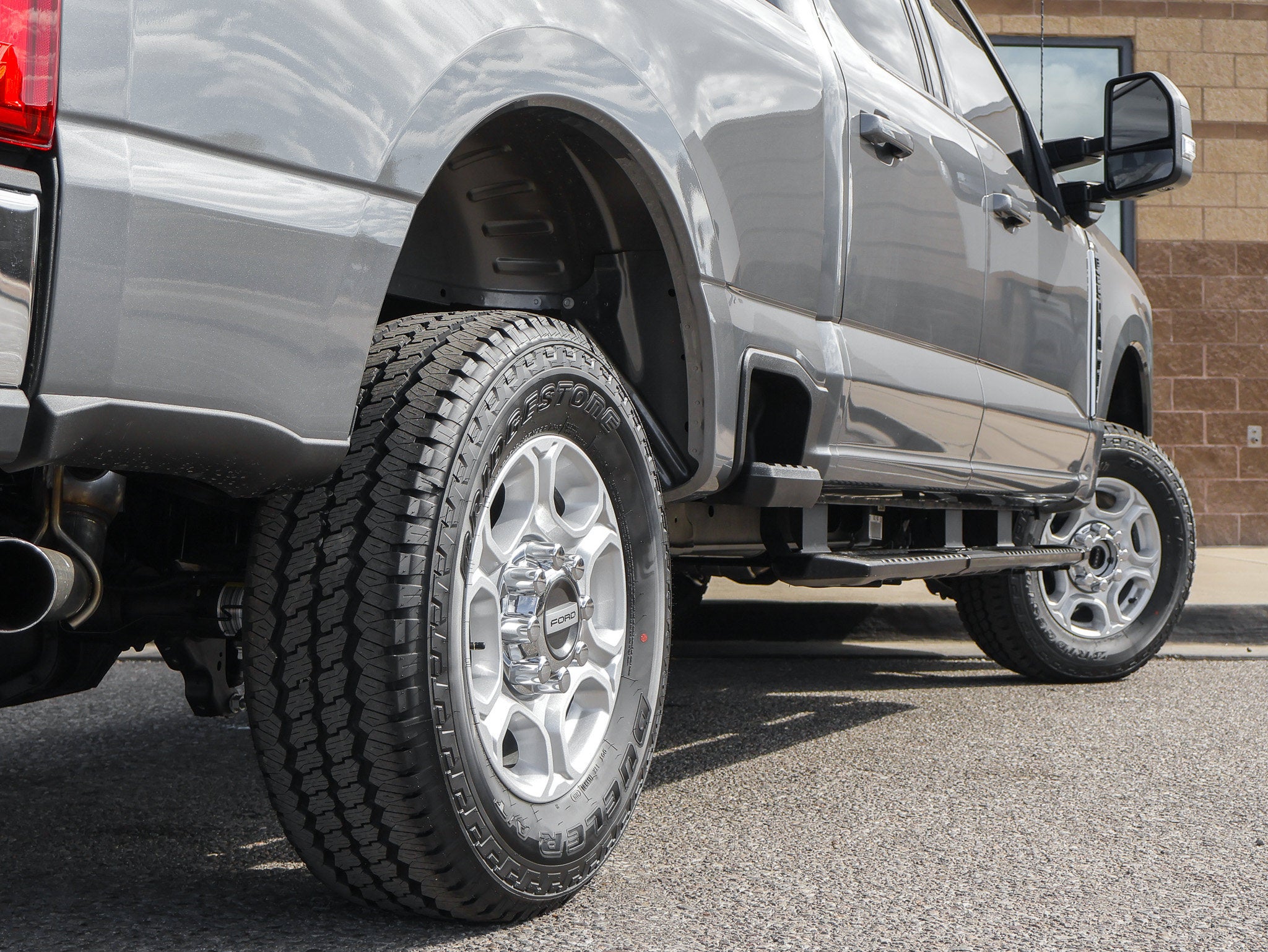2027 Ford F-250SD XLT