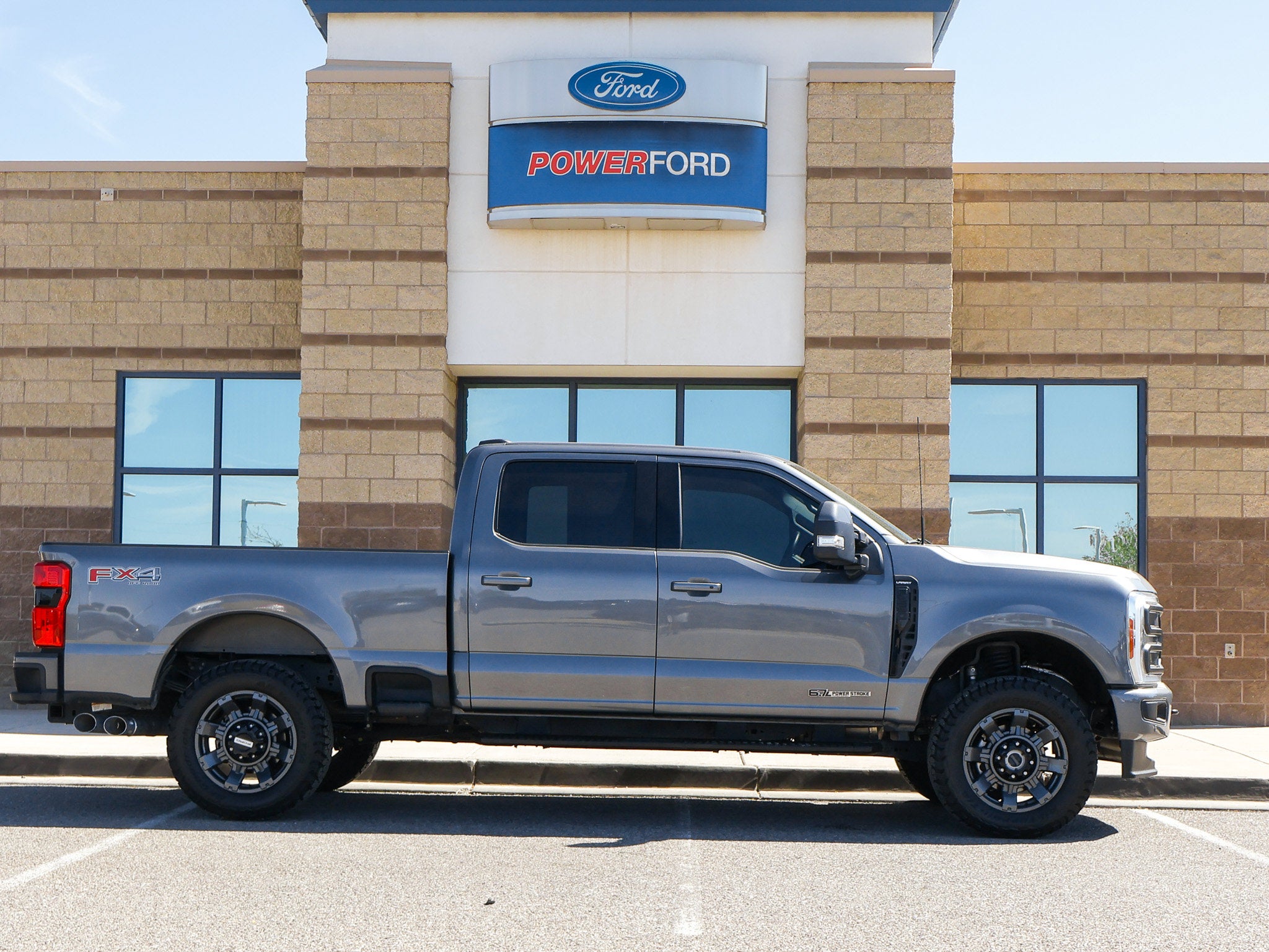 2023 Ford F-250SD Lariat