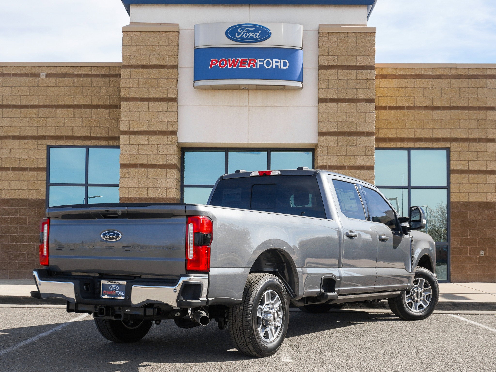 2026 Ford F-350SD Lariat