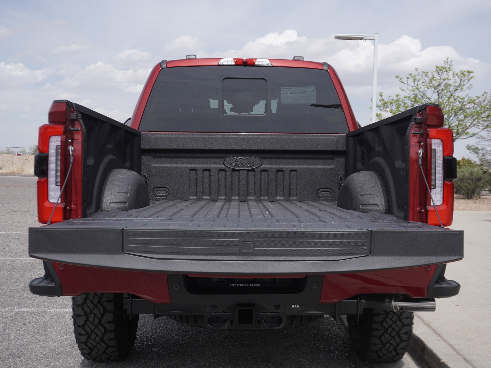 2026 Ford F-350SD Platinum
