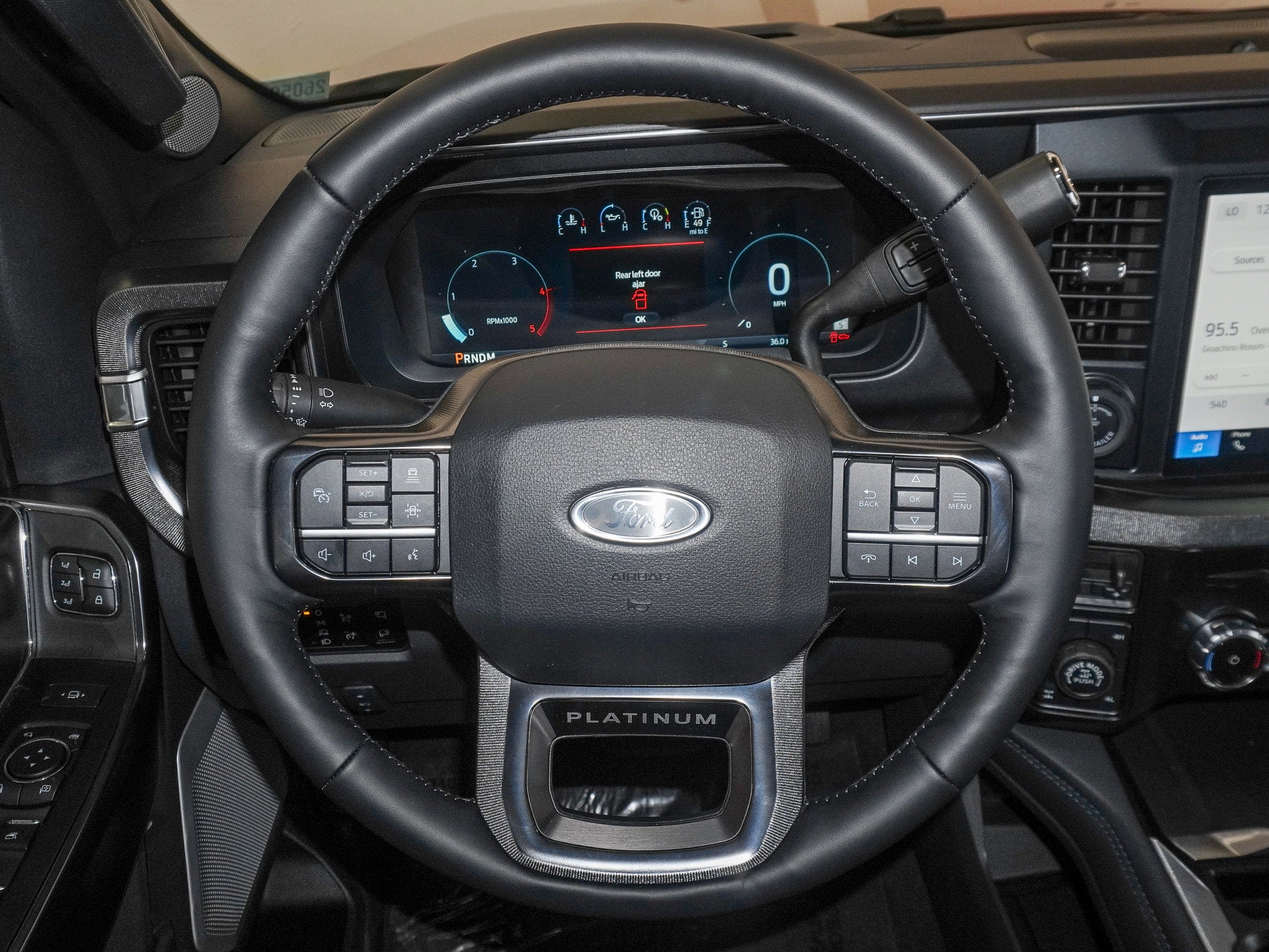 2026 Ford F-350SD Platinum