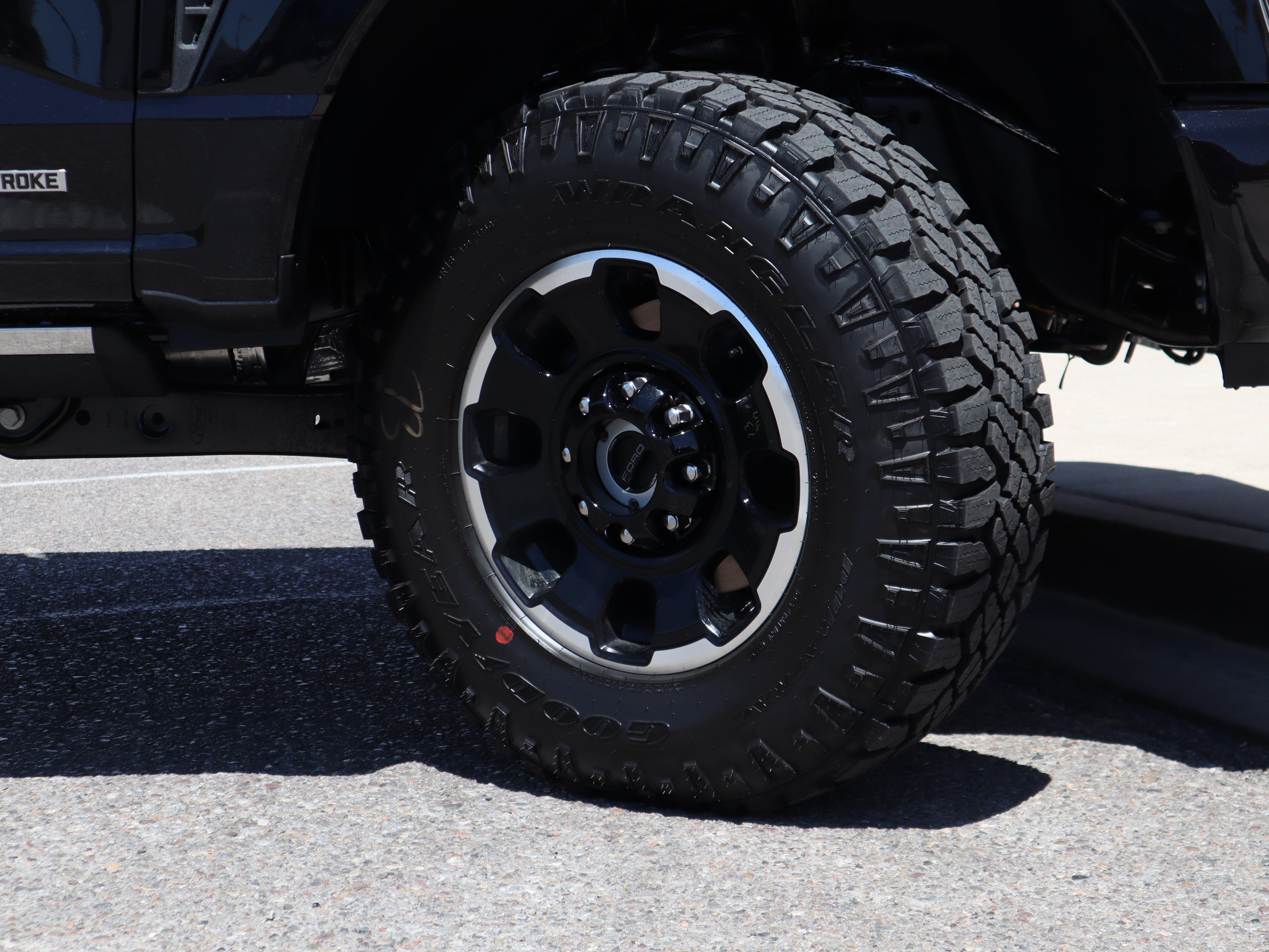 2026 Ford F-350SD Lariat