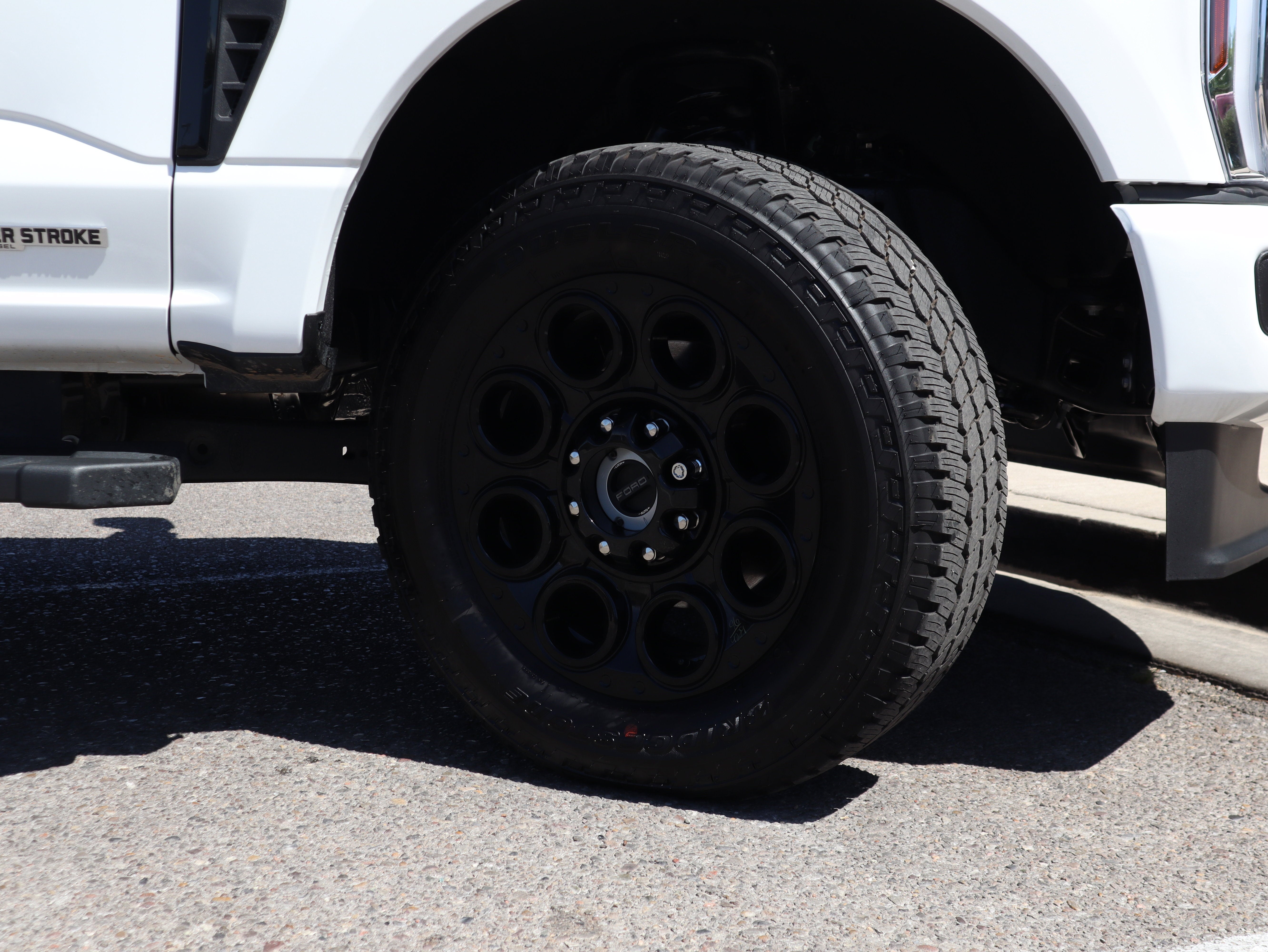 2025 Ford F-350SD Lariat