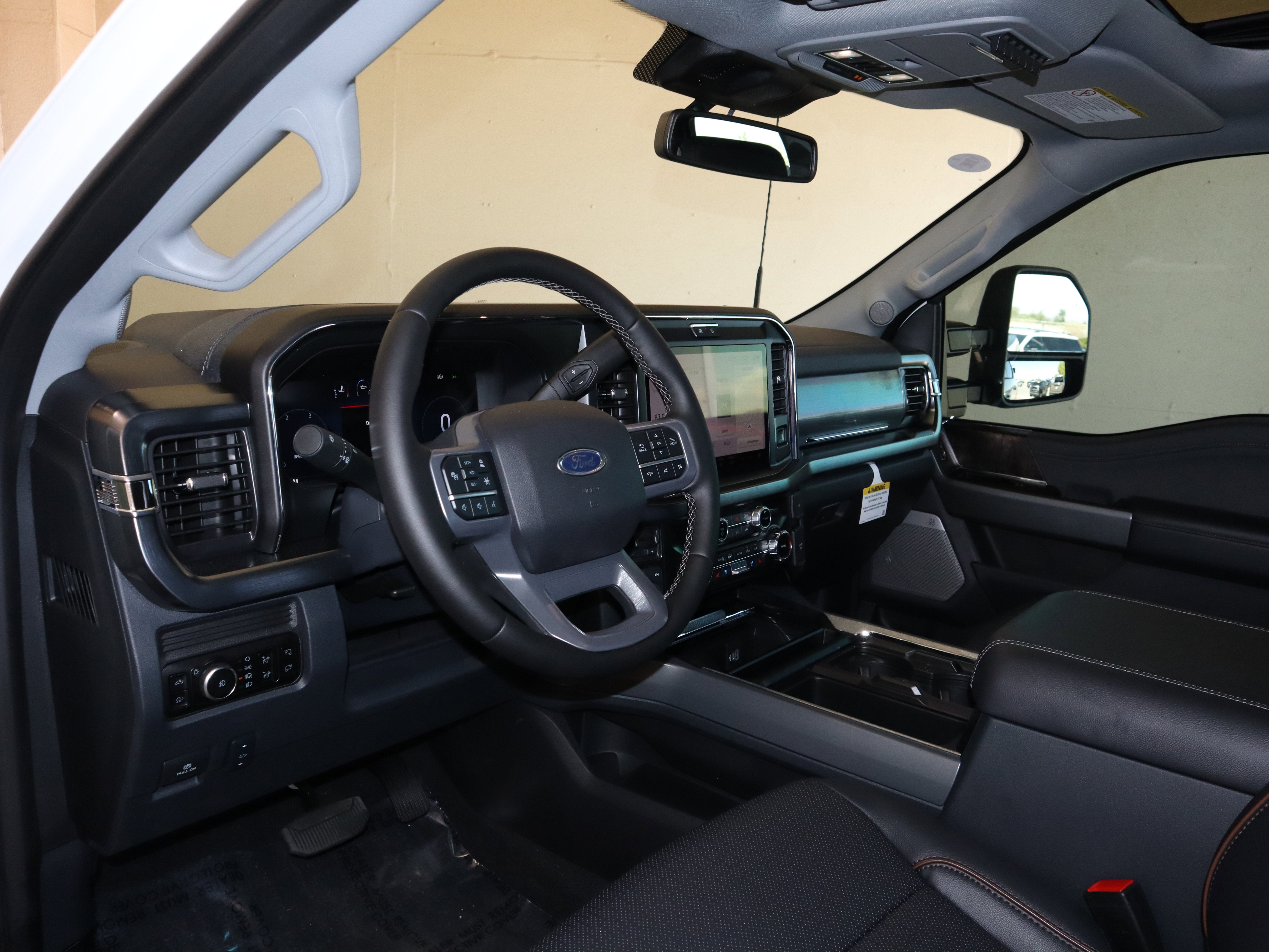 2025 Ford F-350SD Lariat