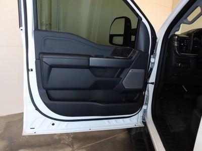 2025 Ford F-350SD Lariat