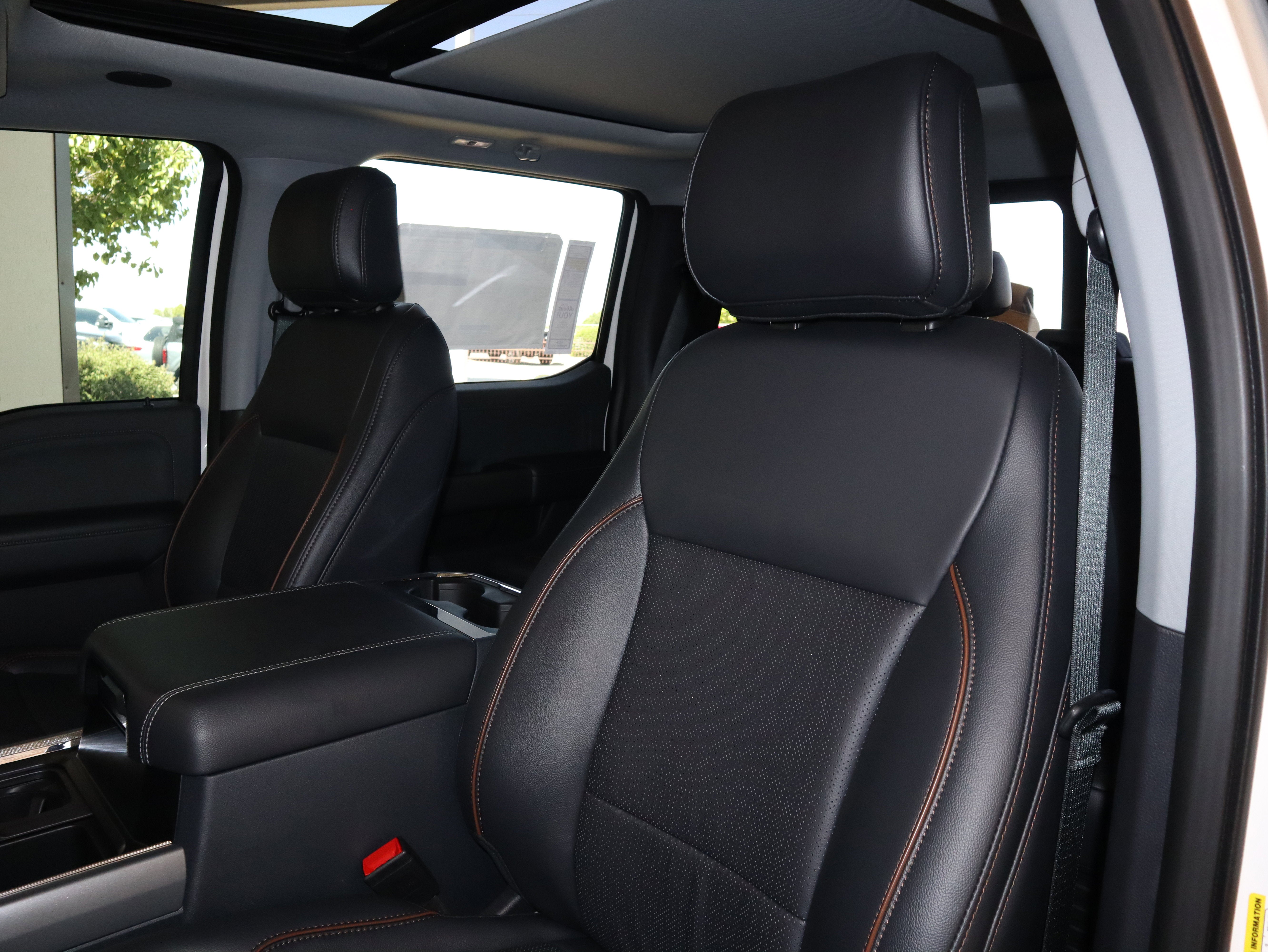 2025 Ford F-350SD Lariat