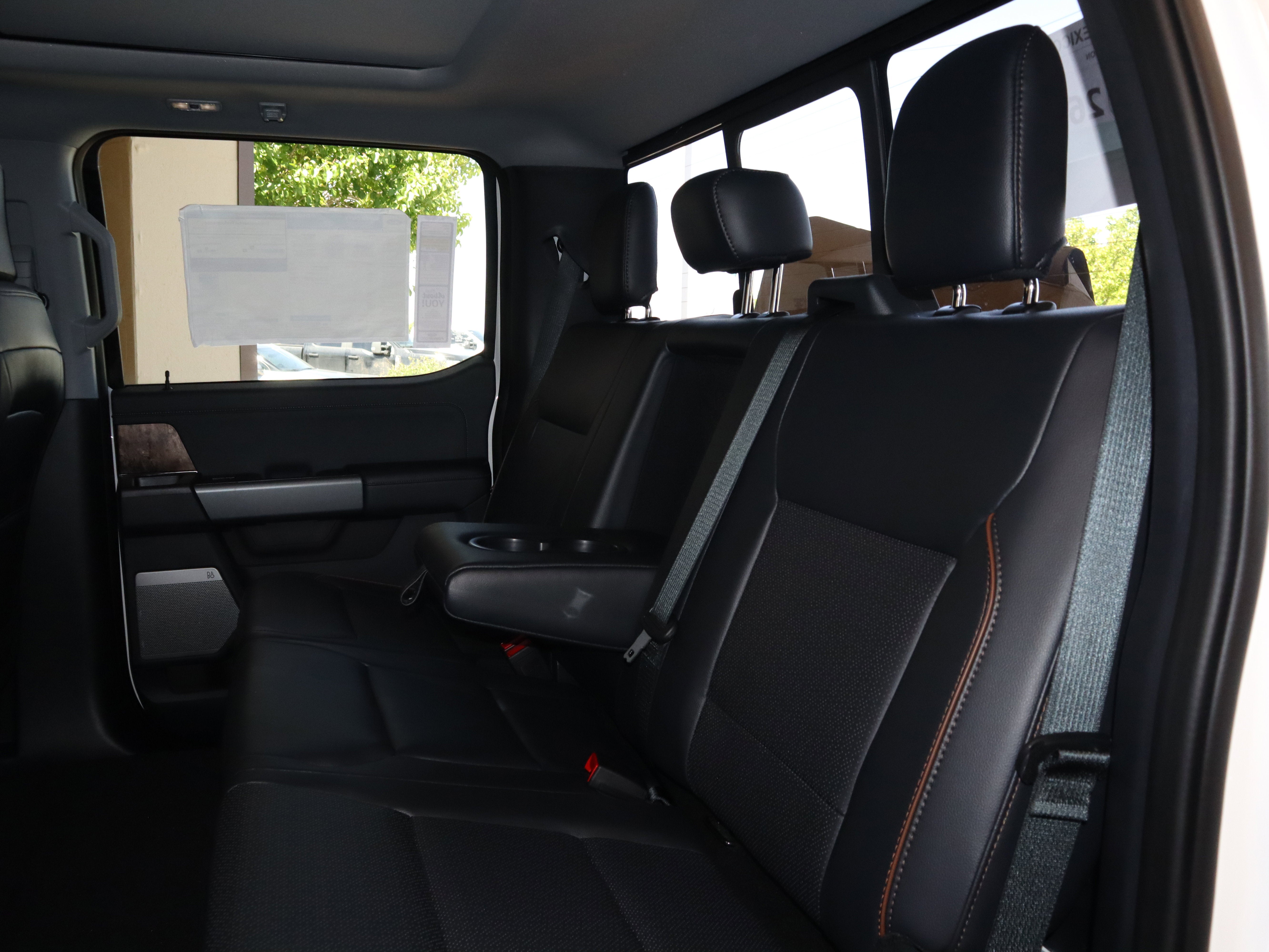 2025 Ford F-350SD Lariat
