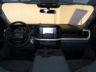 2025 Ford F-350SD XL