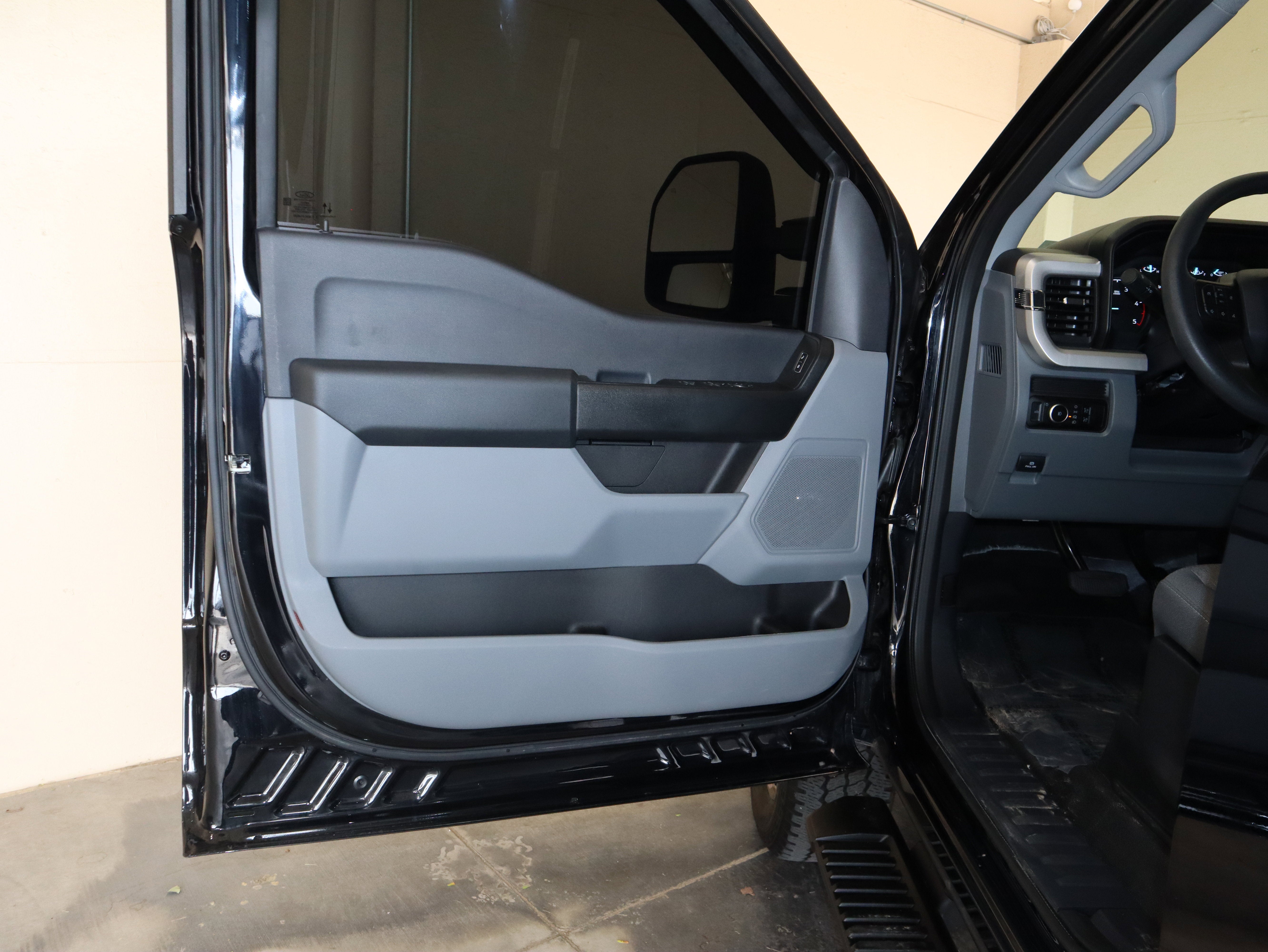 2025 Ford F-350SD XL